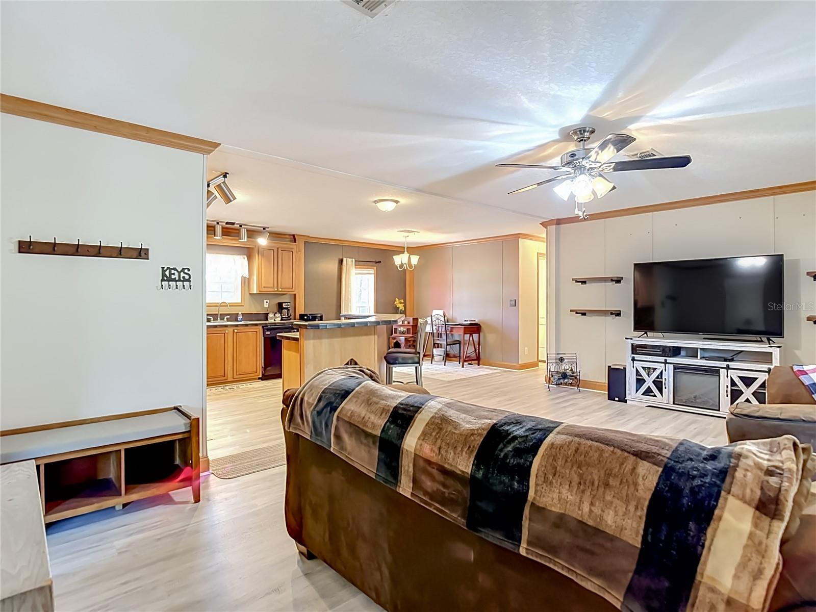 40949 JERRY RD — photo 13