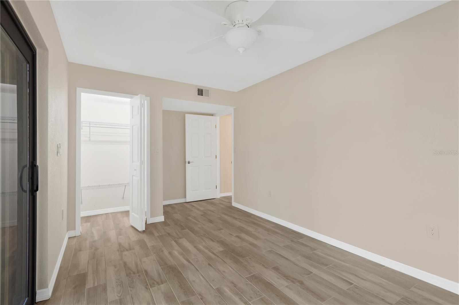 7520 SUNSHINE SKYWAY LN S #P5 — photo 32