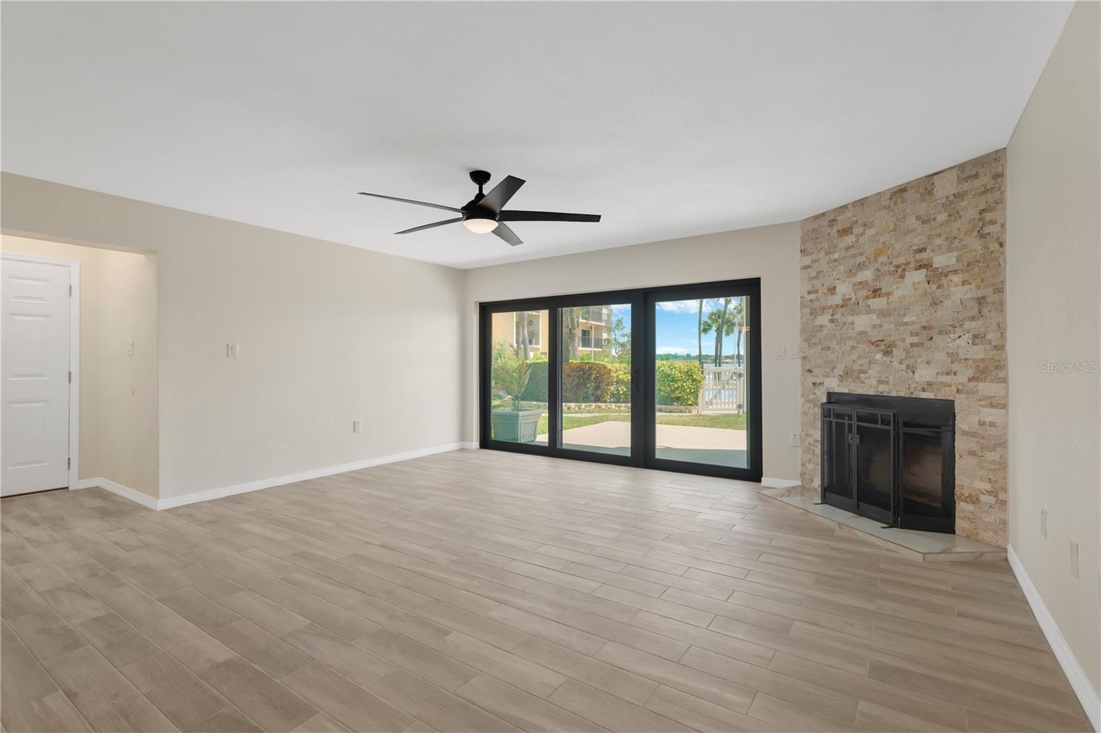 7520 SUNSHINE SKYWAY LN S #P5 — photo 19