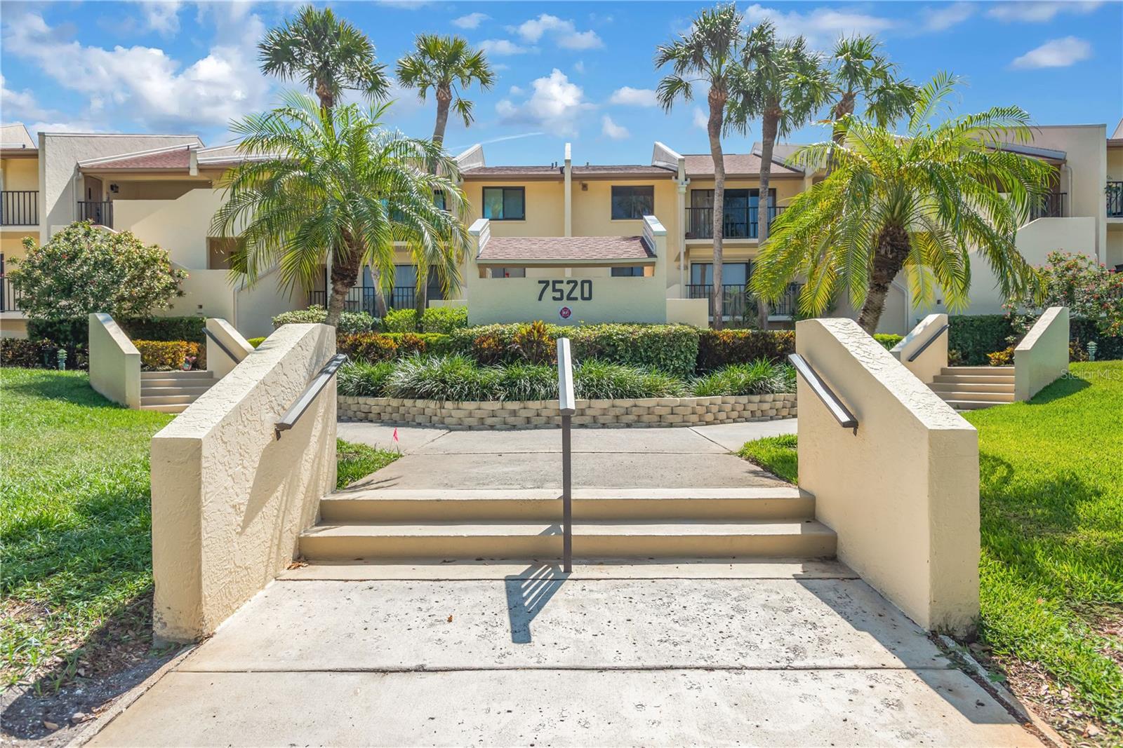 7520 SUNSHINE SKYWAY LN S #P5 — photo 42