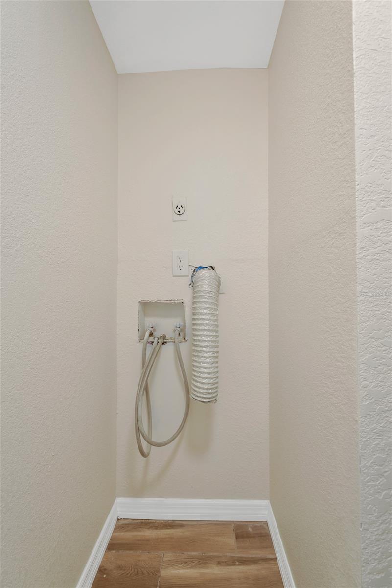 7520 SUNSHINE SKYWAY LN S #P5 — photo 28