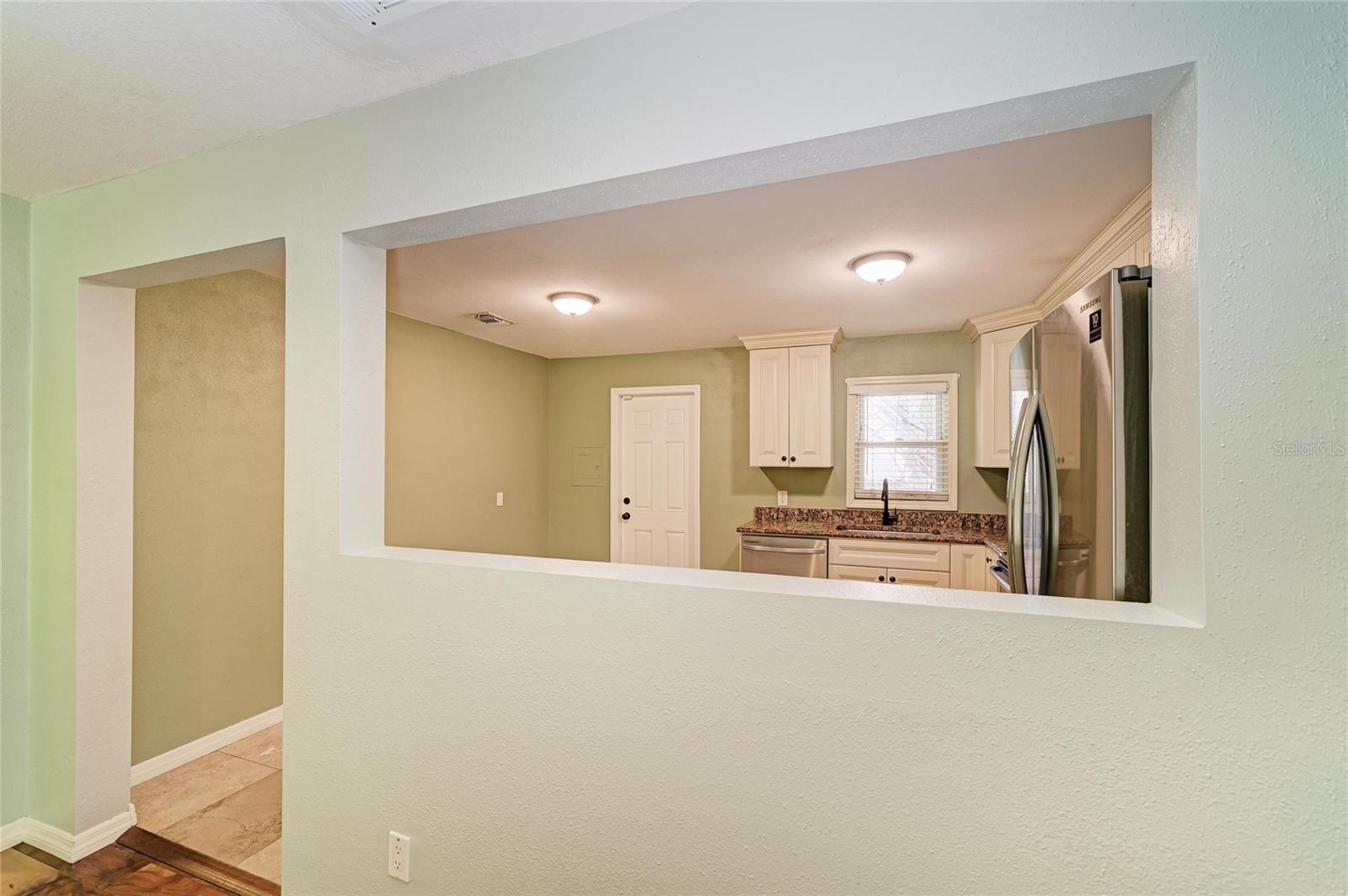 3710 RILMA AVE — photo 10