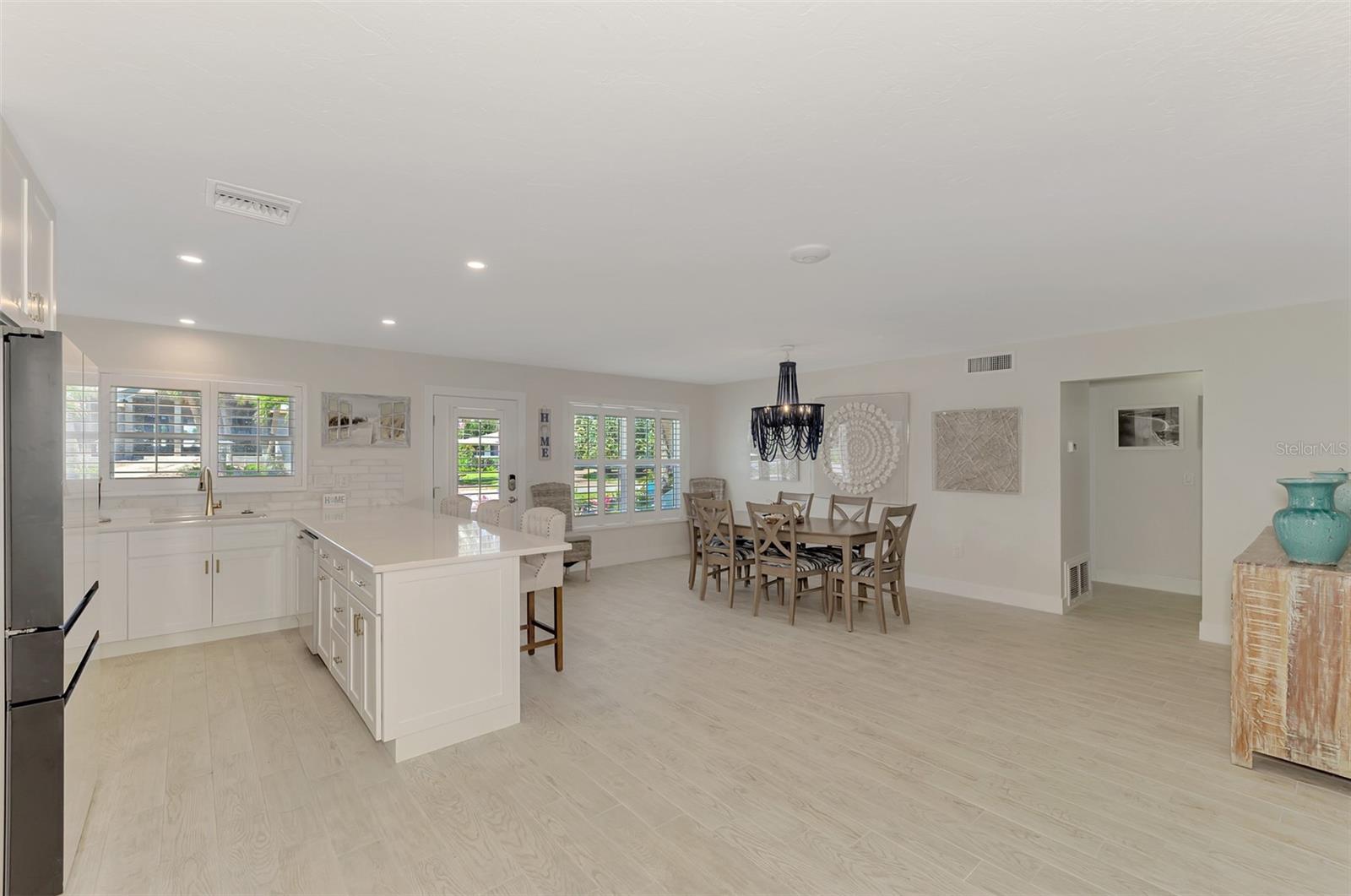 5628 CAPE LEYTE DR — photo 48