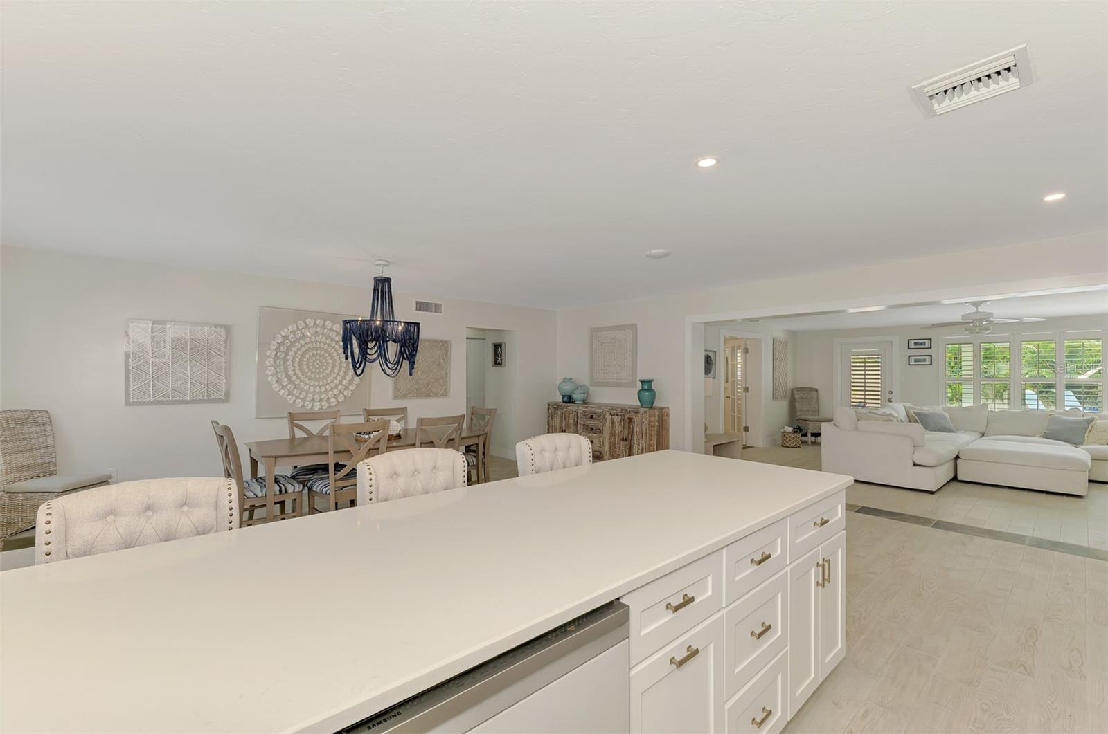 5628 CAPE LEYTE DR — photo 51