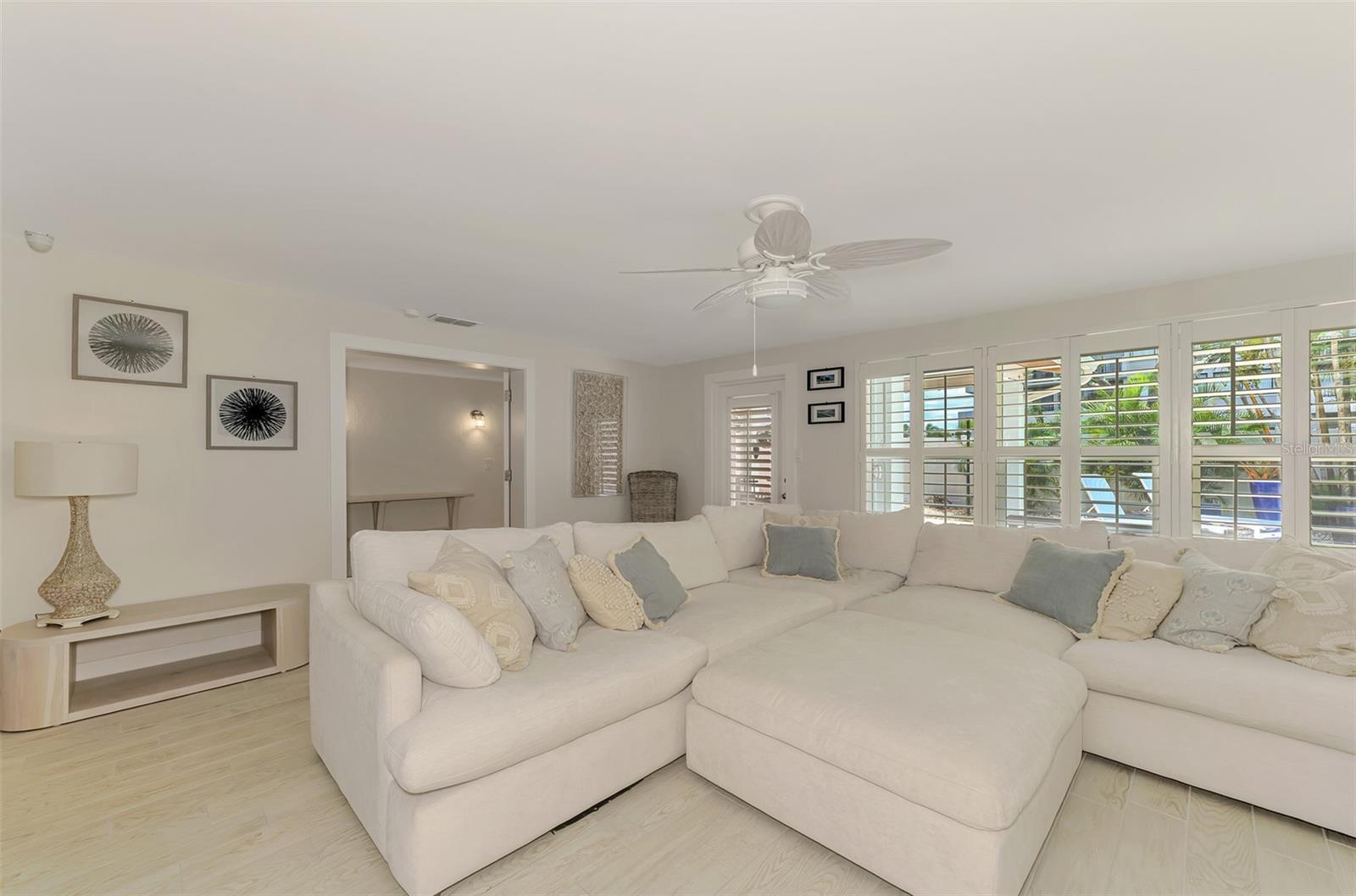 5628 CAPE LEYTE DR — photo 40