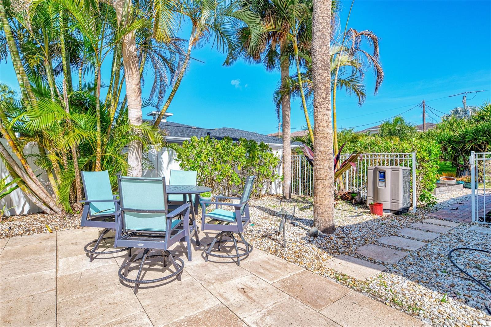 5628 CAPE LEYTE DR — photo 19