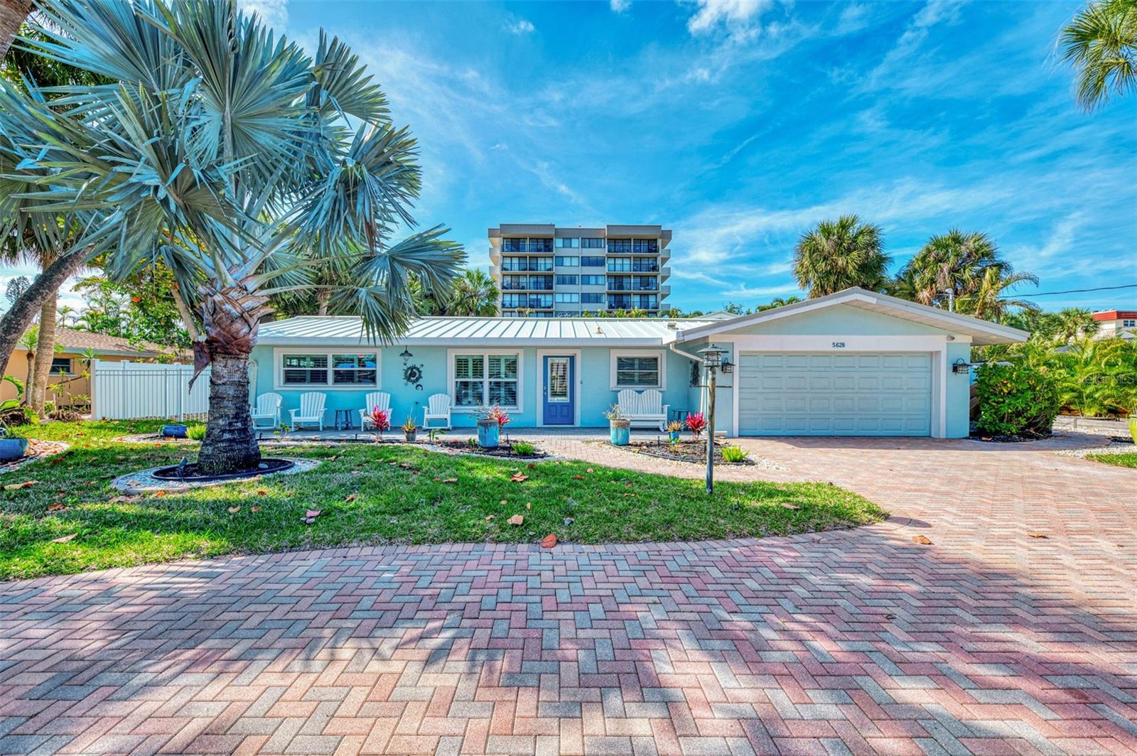 5628 CAPE LEYTE DR — photo 14