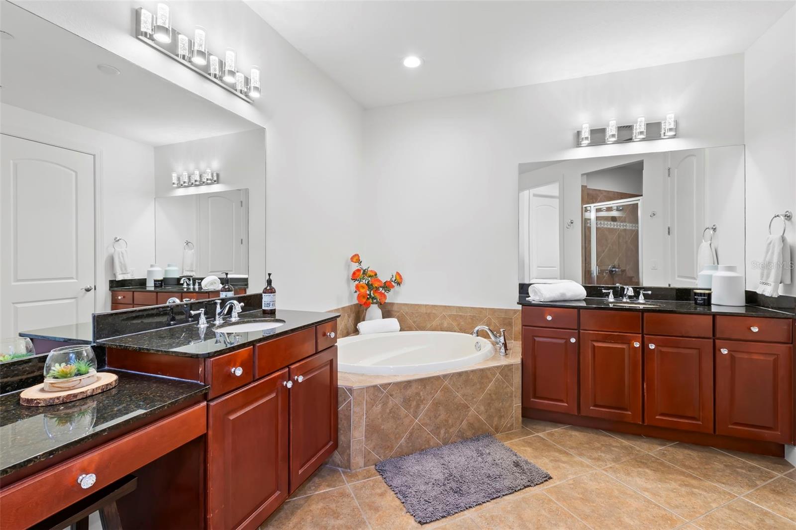 6 ACADEMY WAY S #221 — photo 33