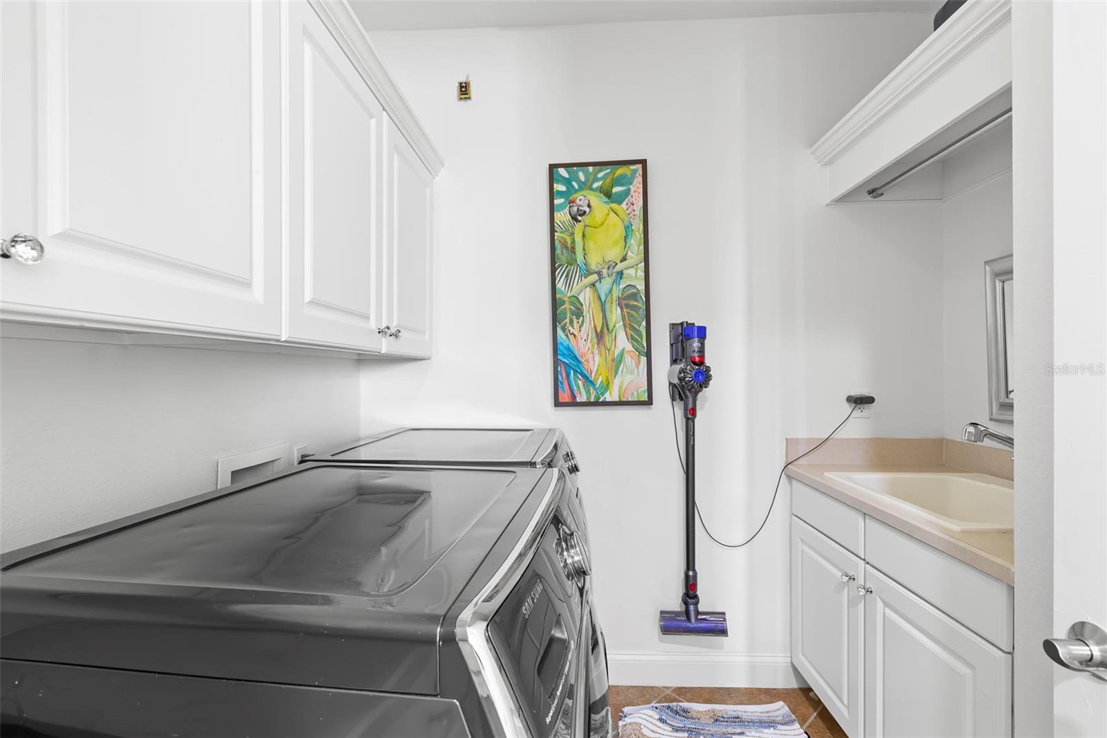 6 ACADEMY WAY S #221 — photo 42