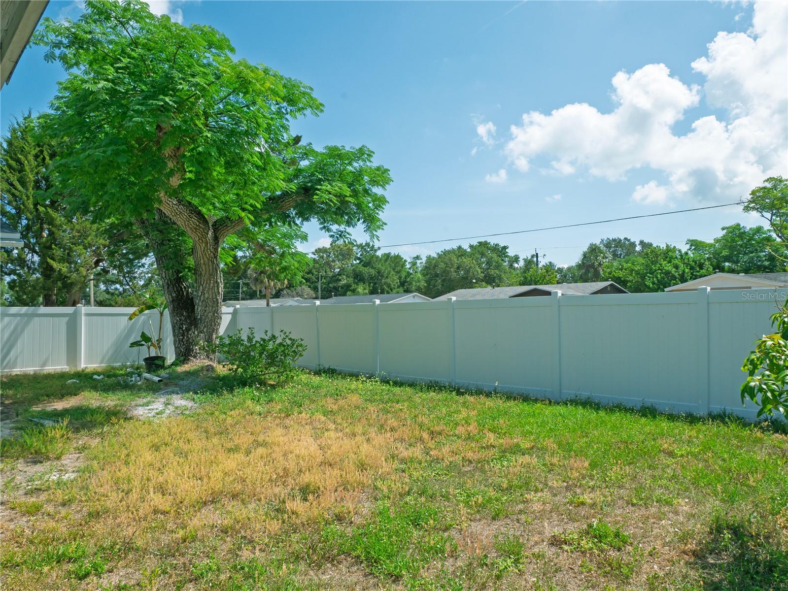 6436 CARDINAL DR — photo 25