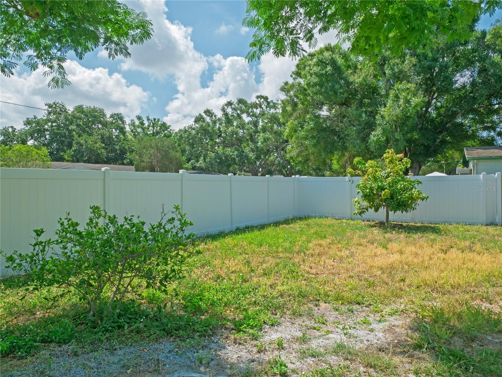 6436 CARDINAL DR — photo 26