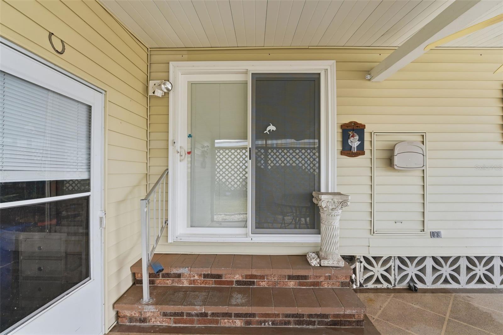 118 MARTINIQUE RD — photo 13