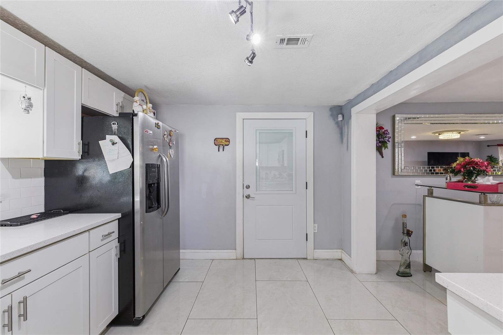 6760 RUNNEL DR — photo 20