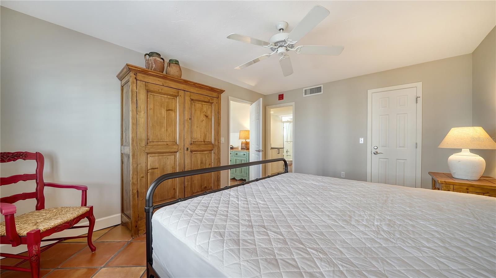 800 BENJAMIN FRANKLIN DR #406 — photo 17