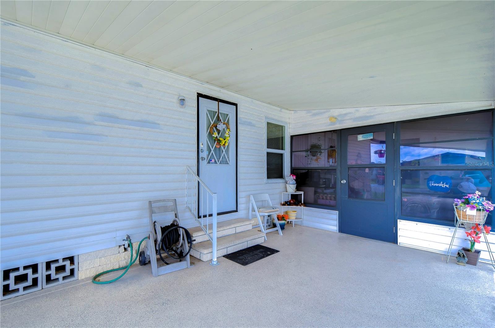 3843 DAMIAN DR — photo 6