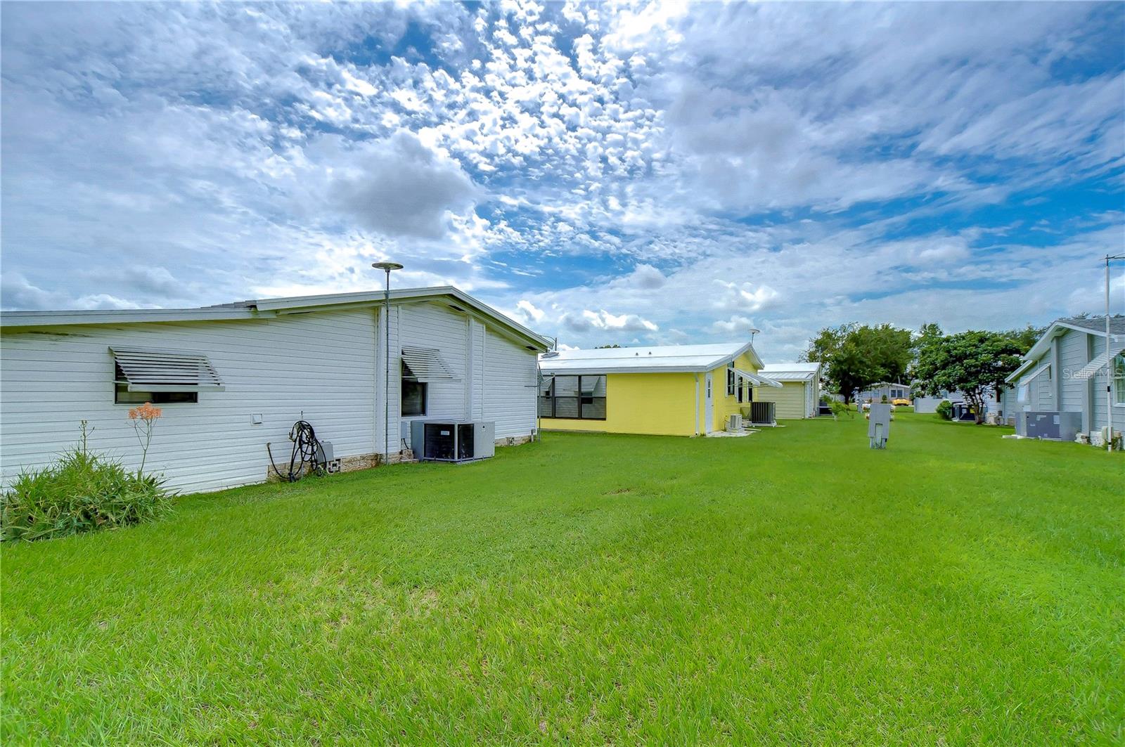 3843 DAMIAN DR — photo 7