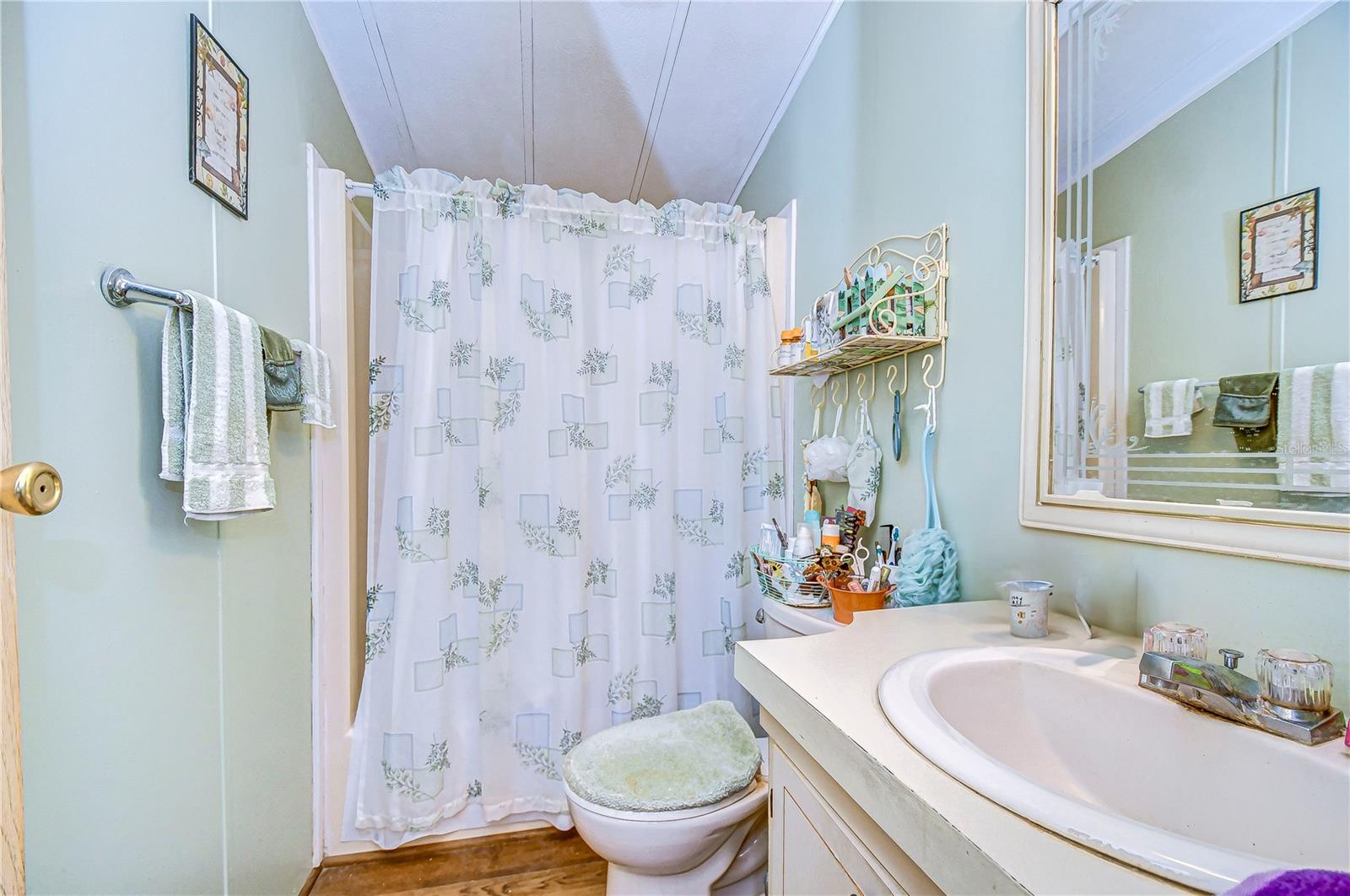 3843 DAMIAN DR — photo 19