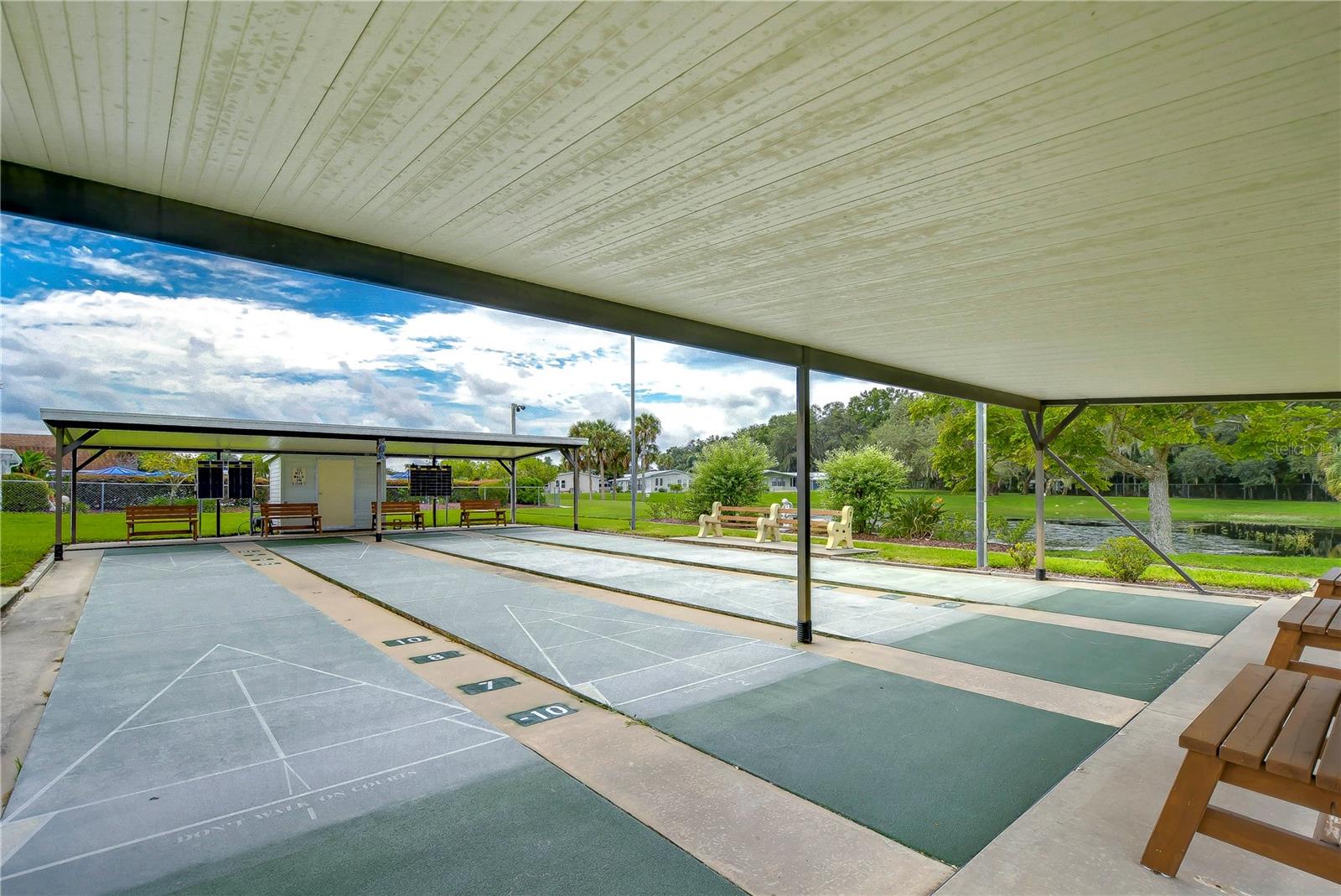 3843 DAMIAN DR — photo 29