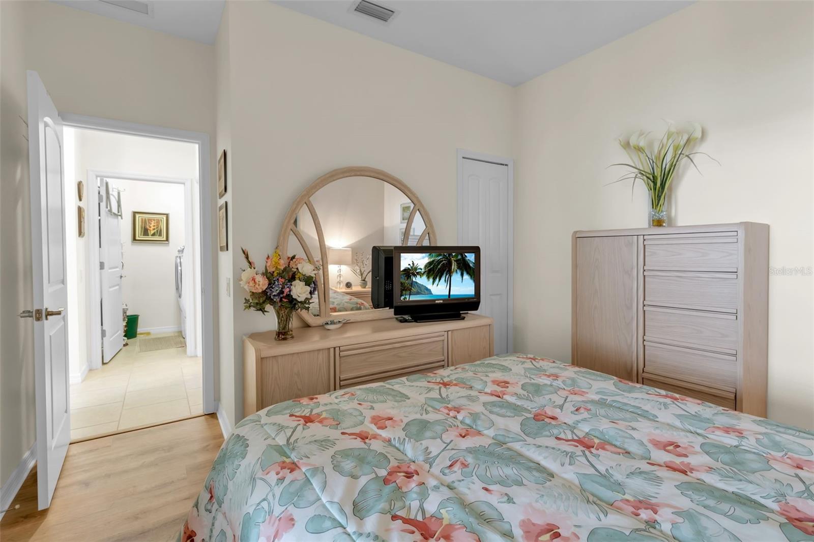 7004 VISTA BELLA DR — photo 44