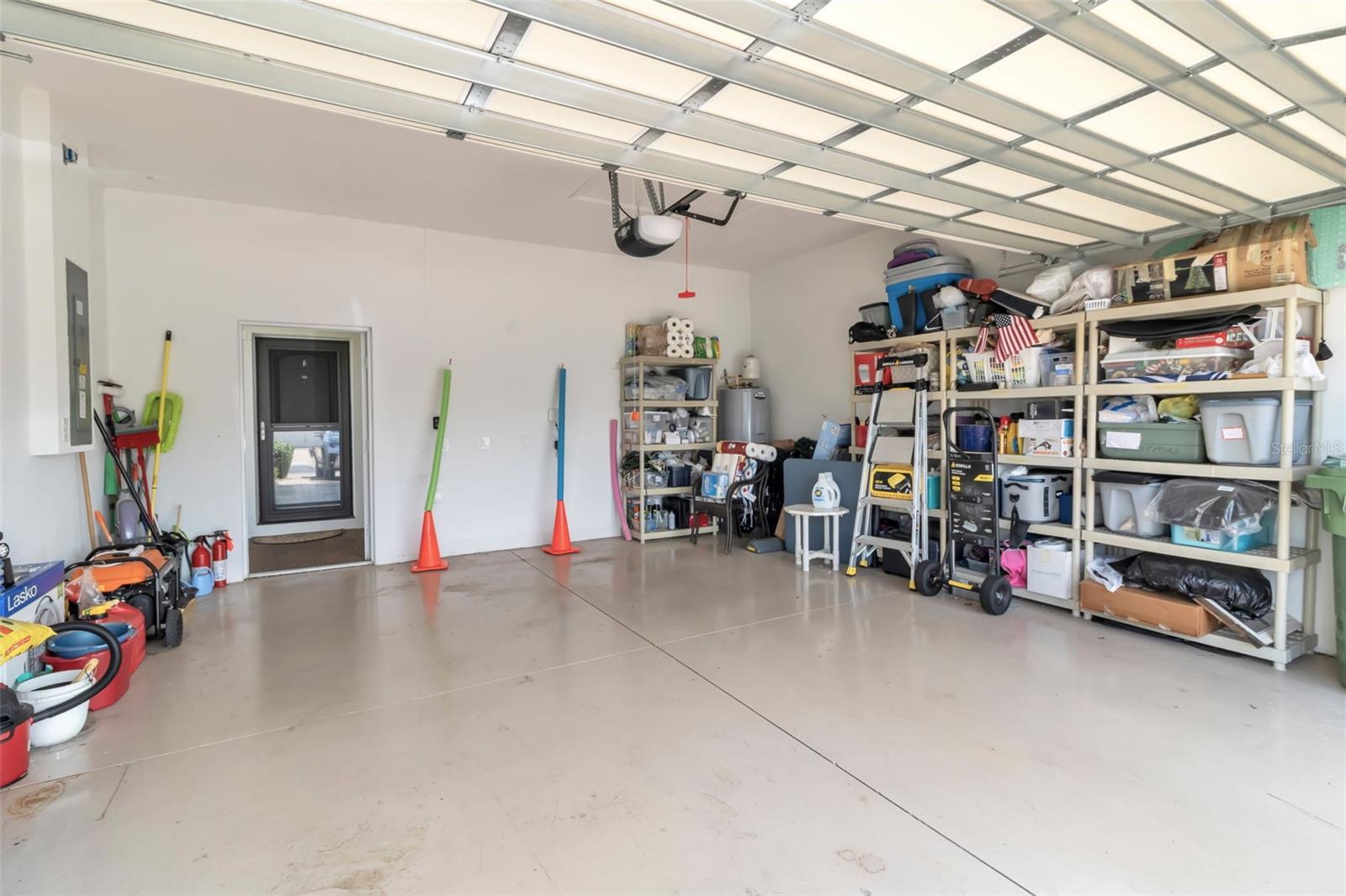 7004 VISTA BELLA DR — photo 47