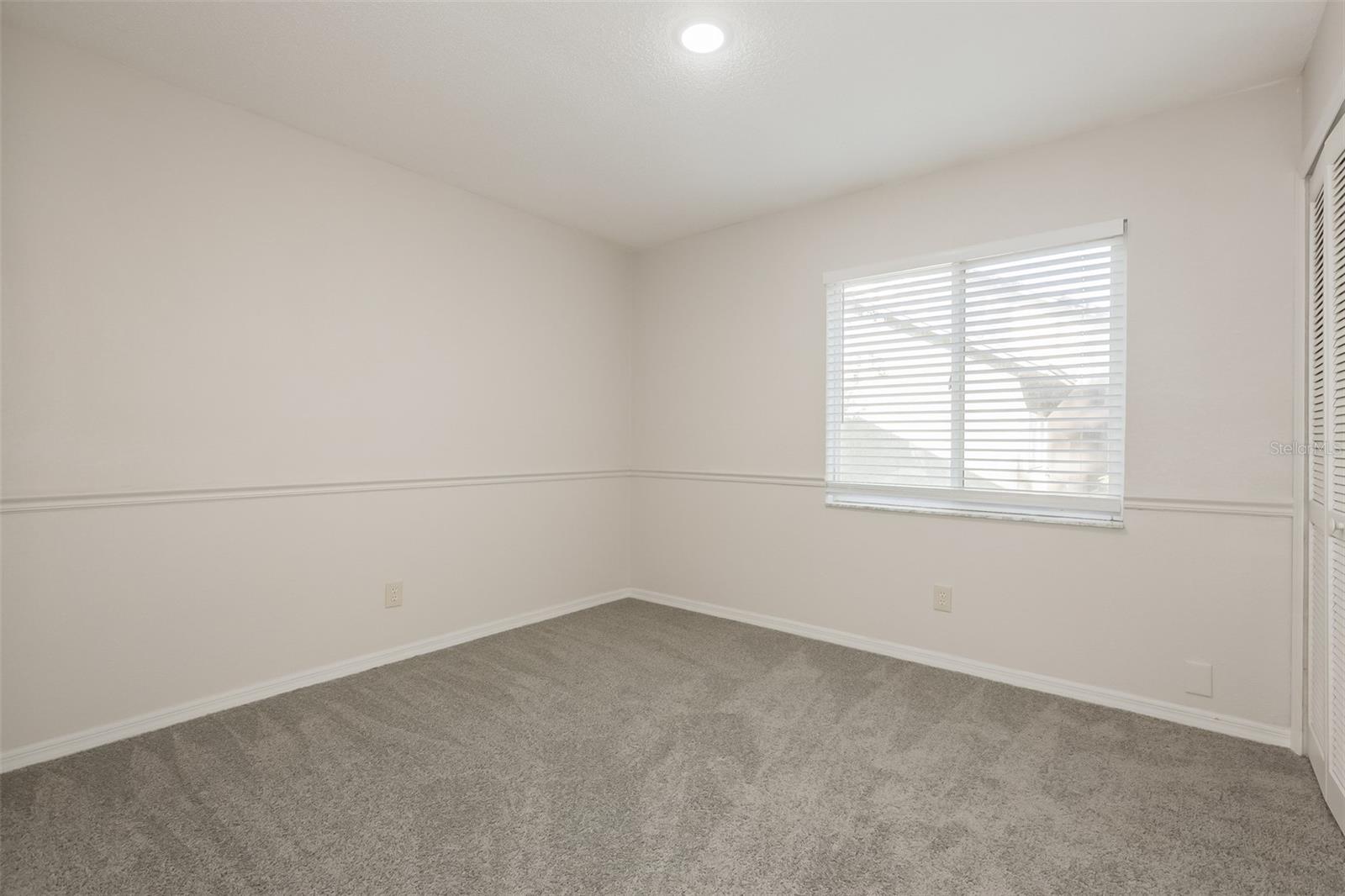 2624 BRIDLE DR — photo 11