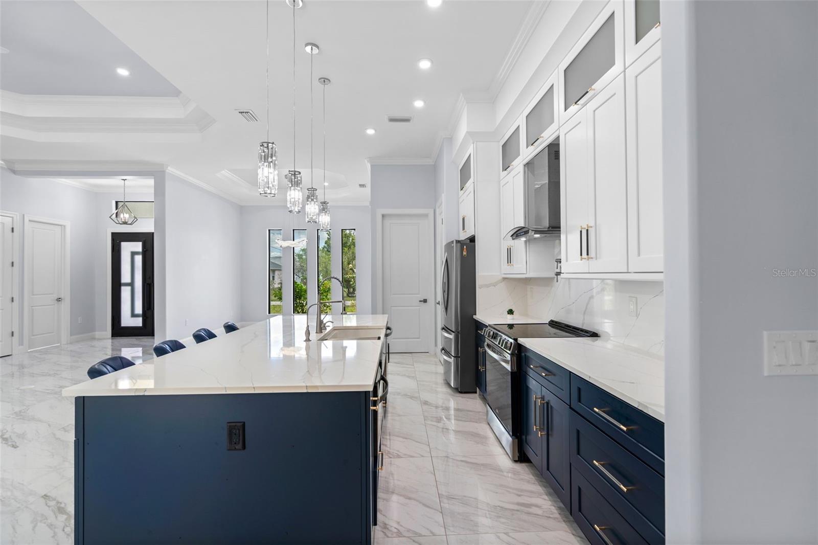 12347 DURANGO AVE — photo 18