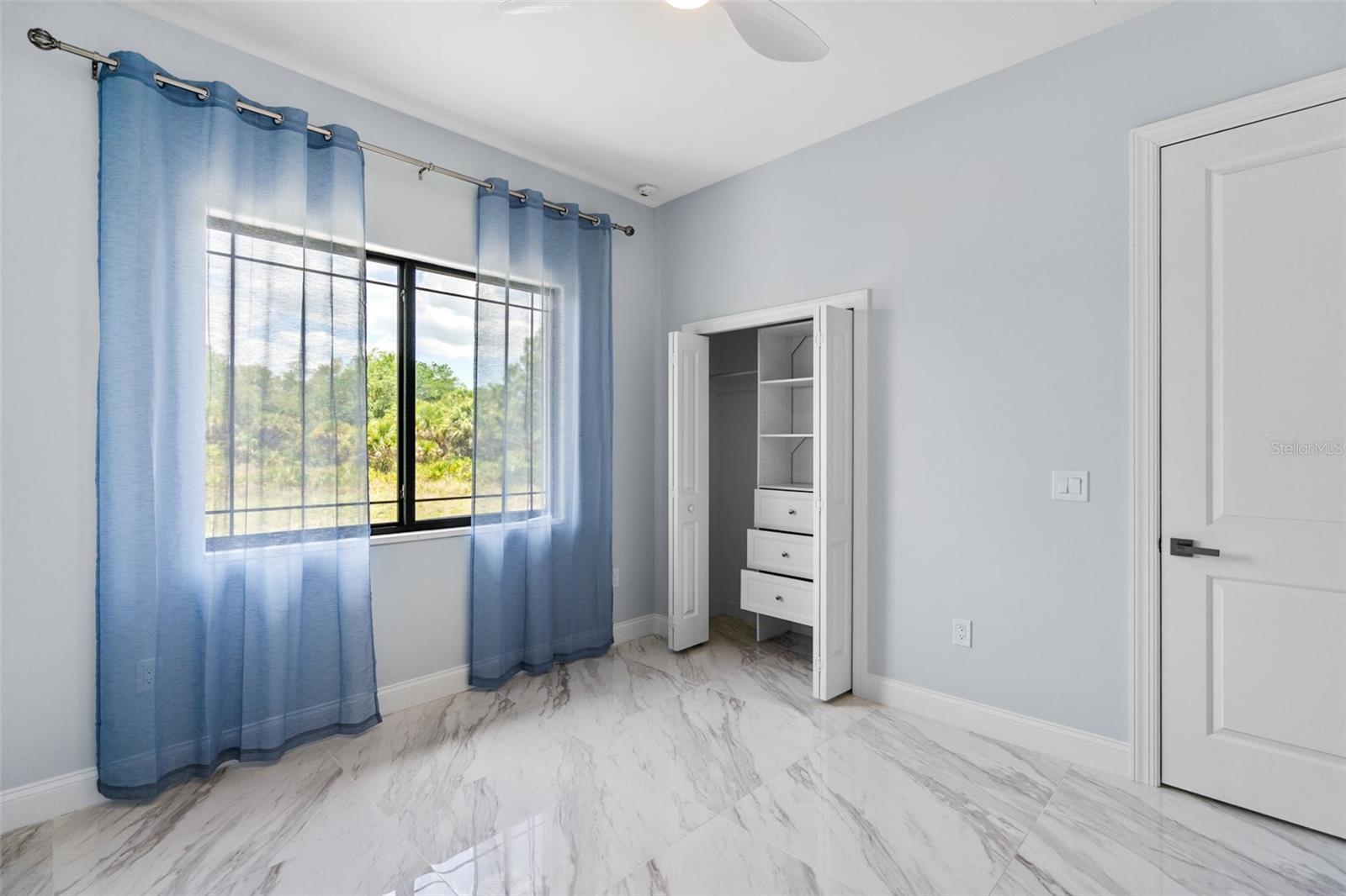 12347 DURANGO AVE — photo 31