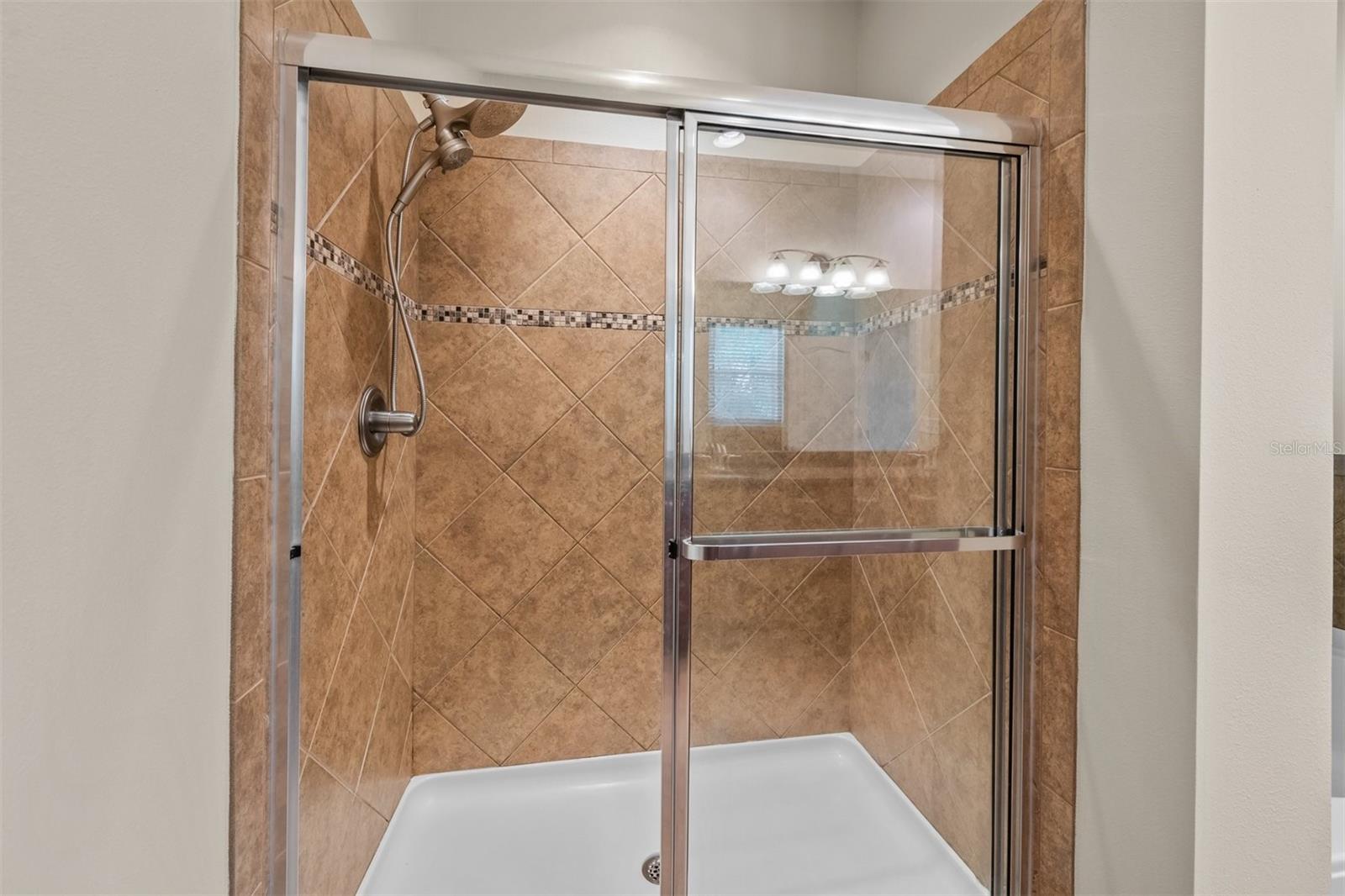 8302 KARPEAL DR — photo 19