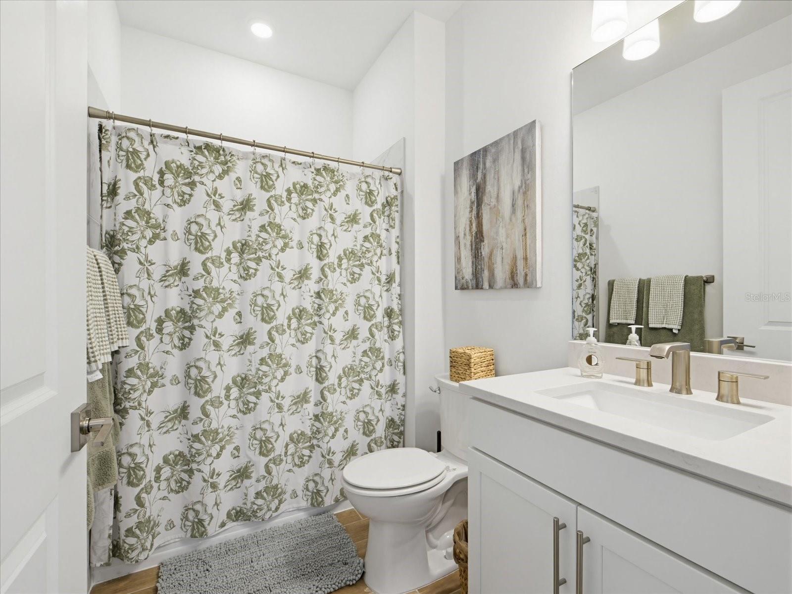 10408 SEA BREEZE RIDGE DR — photo 32