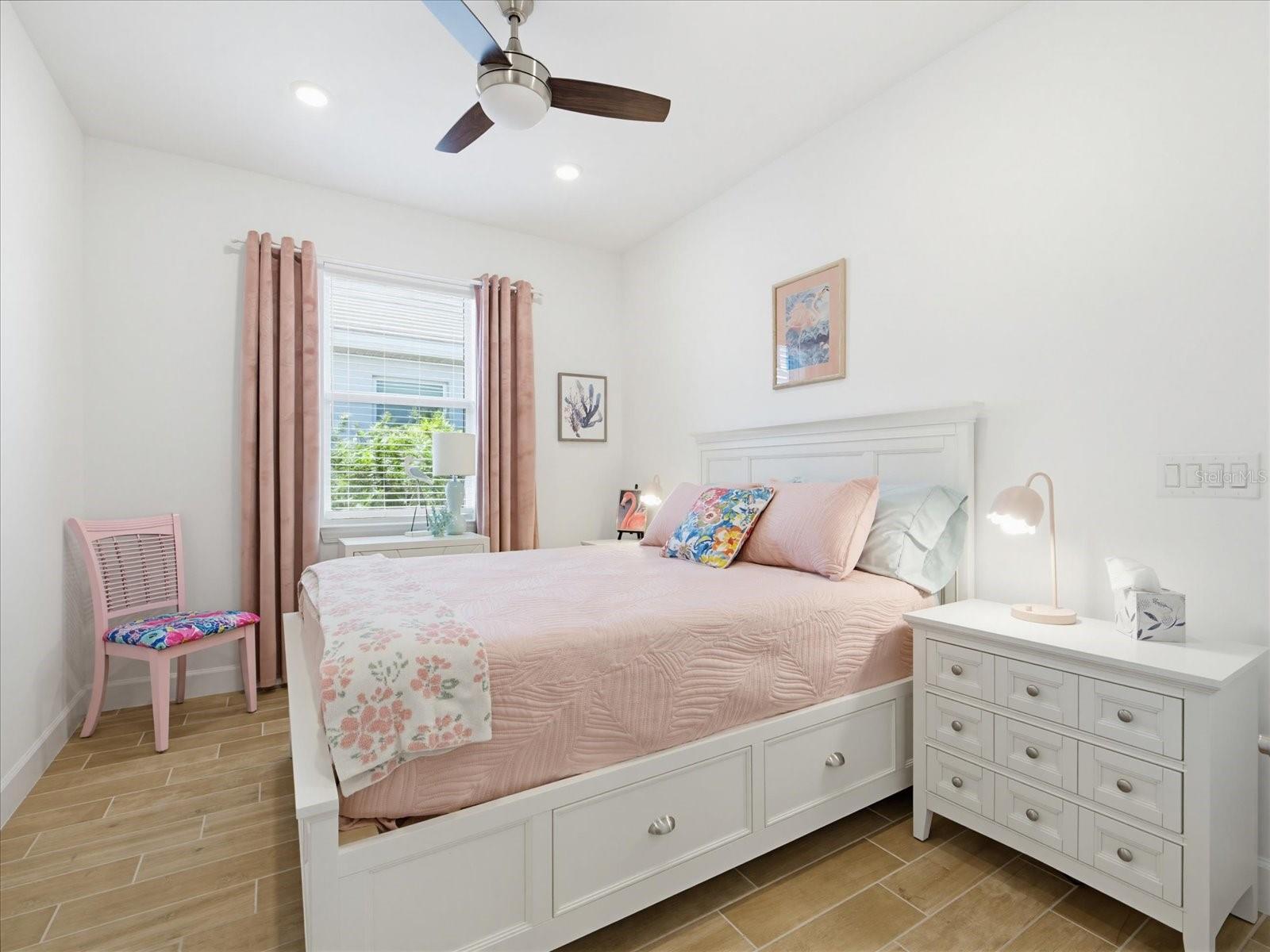 10408 SEA BREEZE RIDGE DR — photo 27