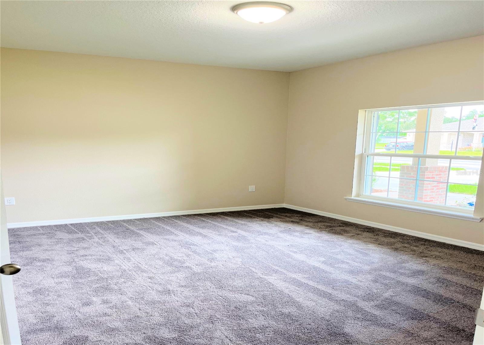 411 SHANNON ESTATES CT — photo 12