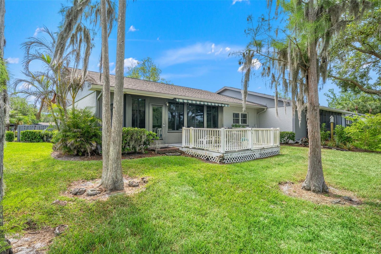 140 ASHLEY LN — photo 36