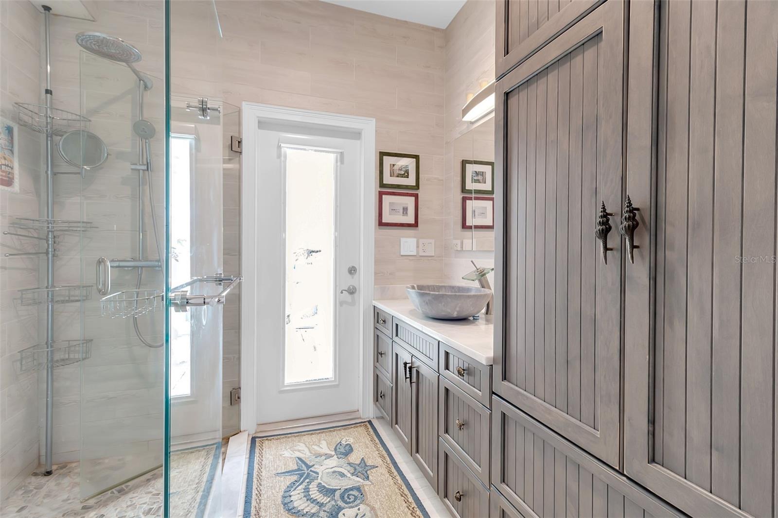 524 HORNBLOWER LN — photo 31