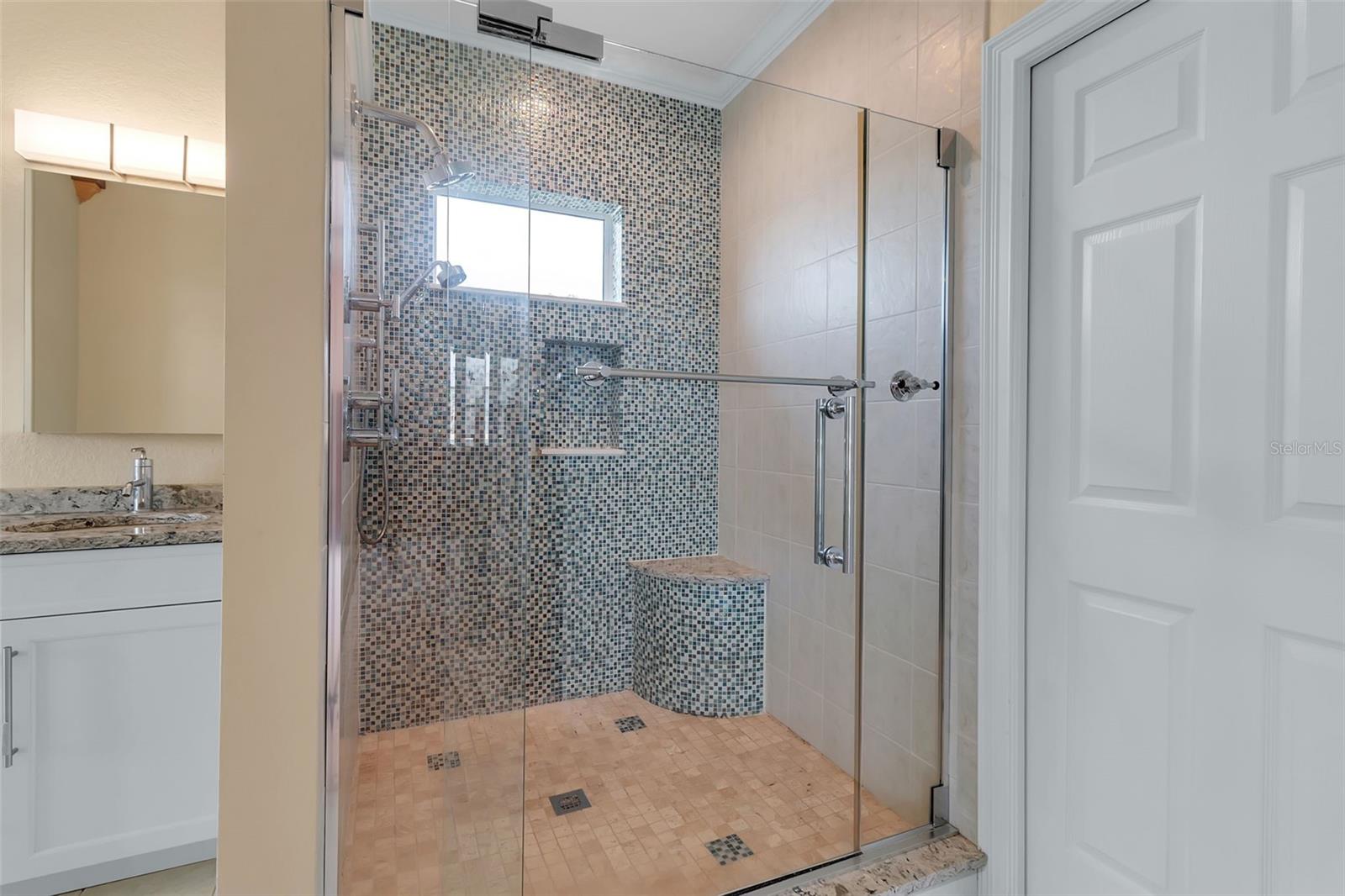 524 HORNBLOWER LN — photo 45