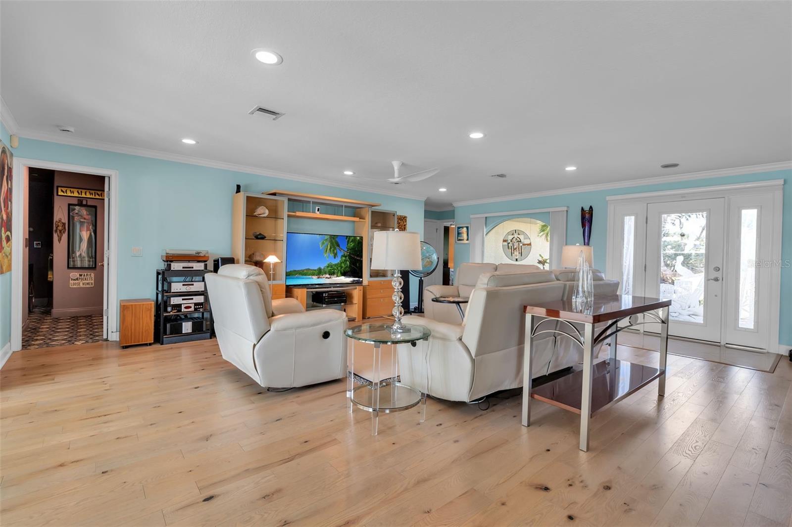 524 HORNBLOWER LN — photo 16