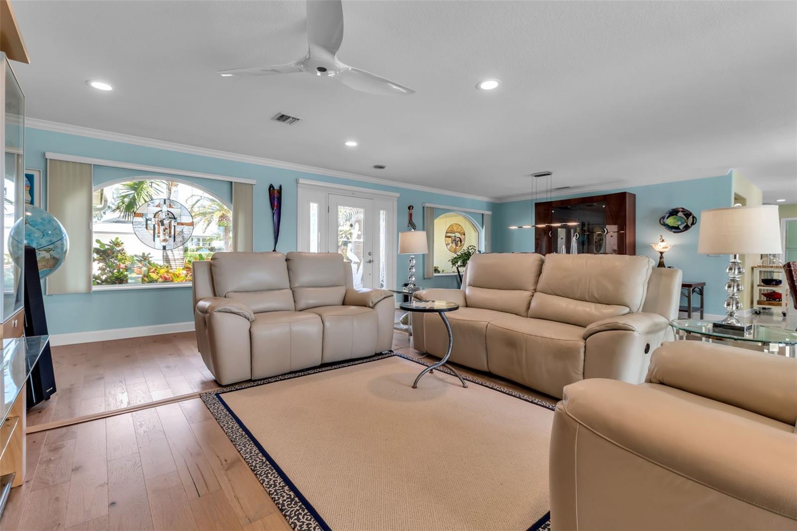 524 HORNBLOWER LN — photo 17