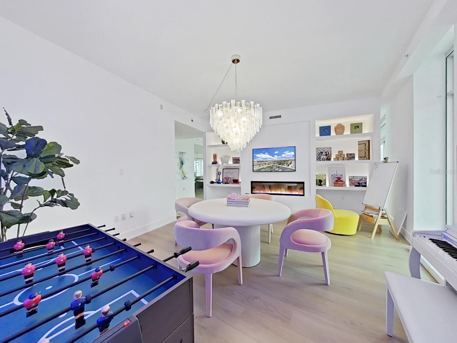 912 CHANNELSIDE DR #2805 — photo 37
