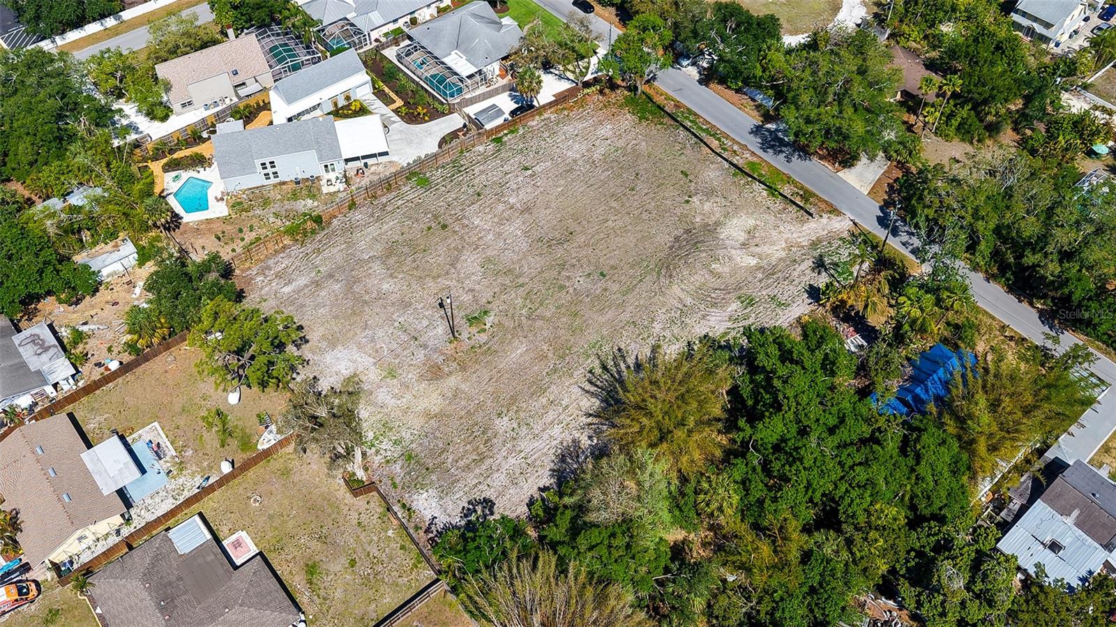 2424 ASHTON RD — photo 11