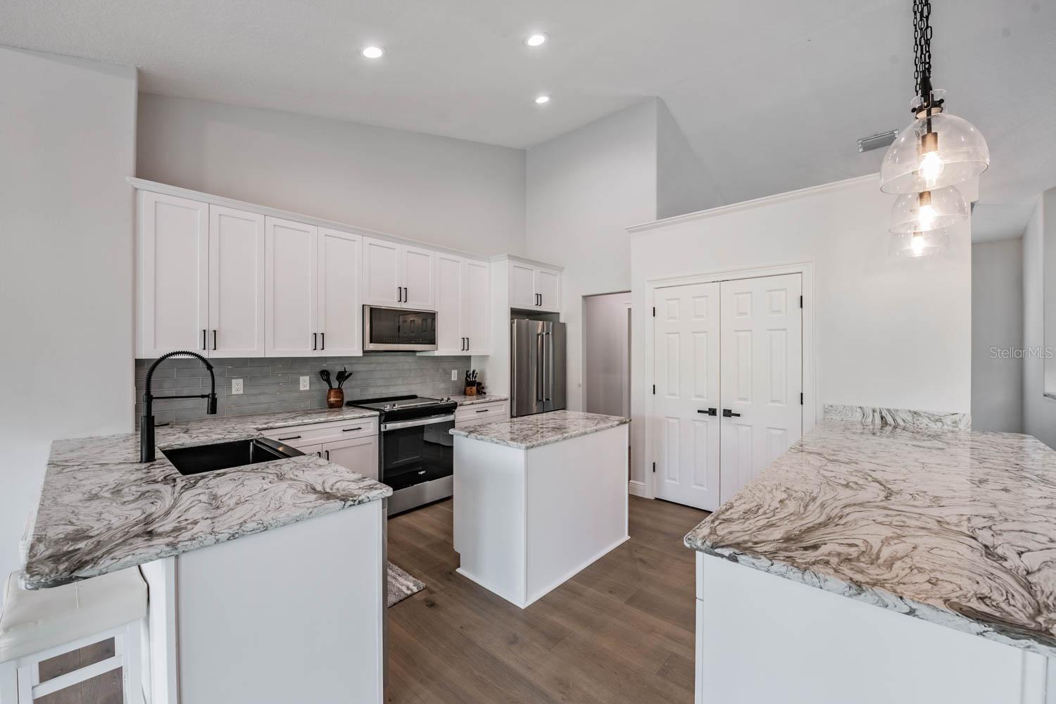 17833 HYLAND LN — photo 19