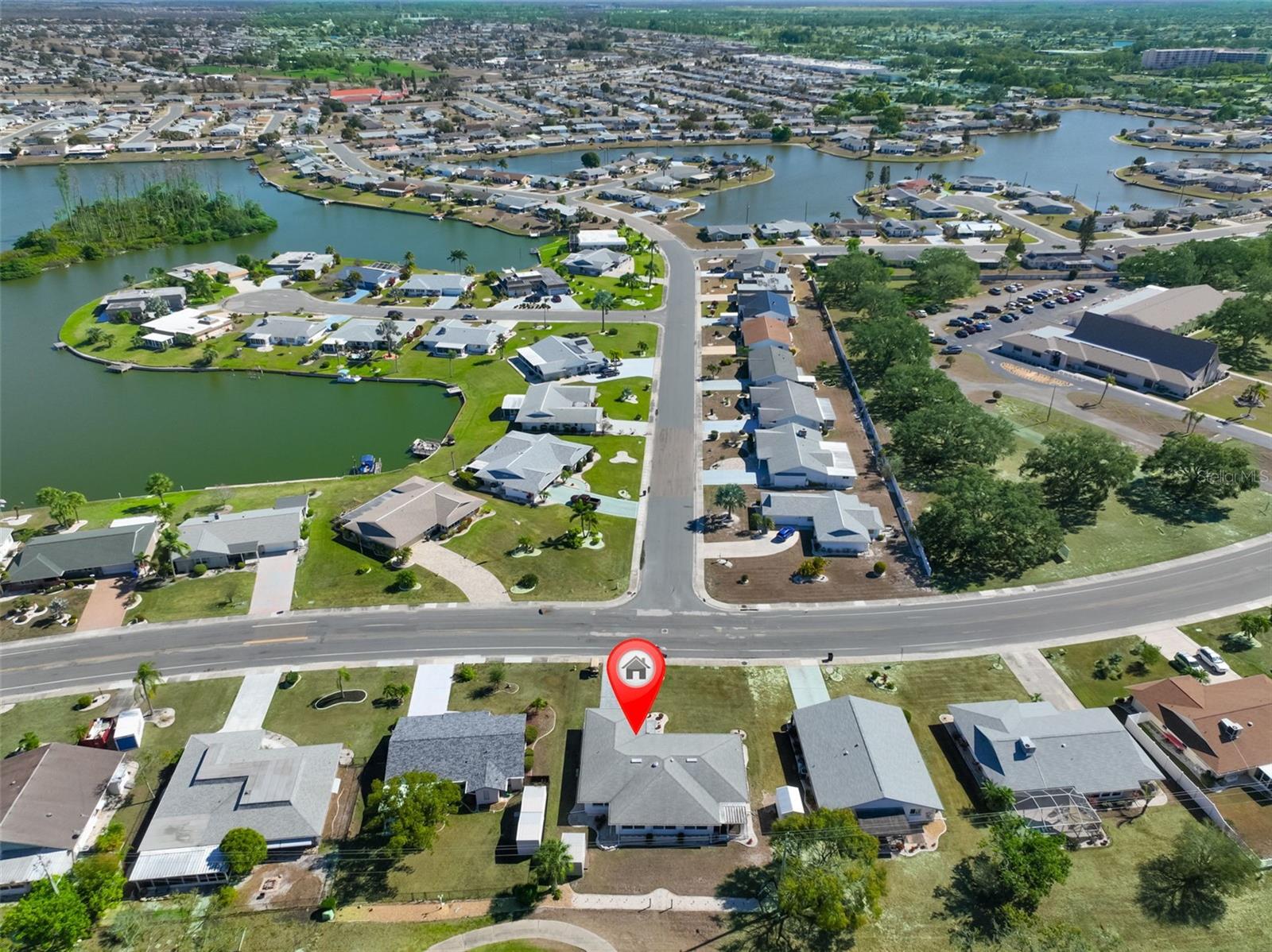 1254 W DEL WEBB BLVD — photo 42