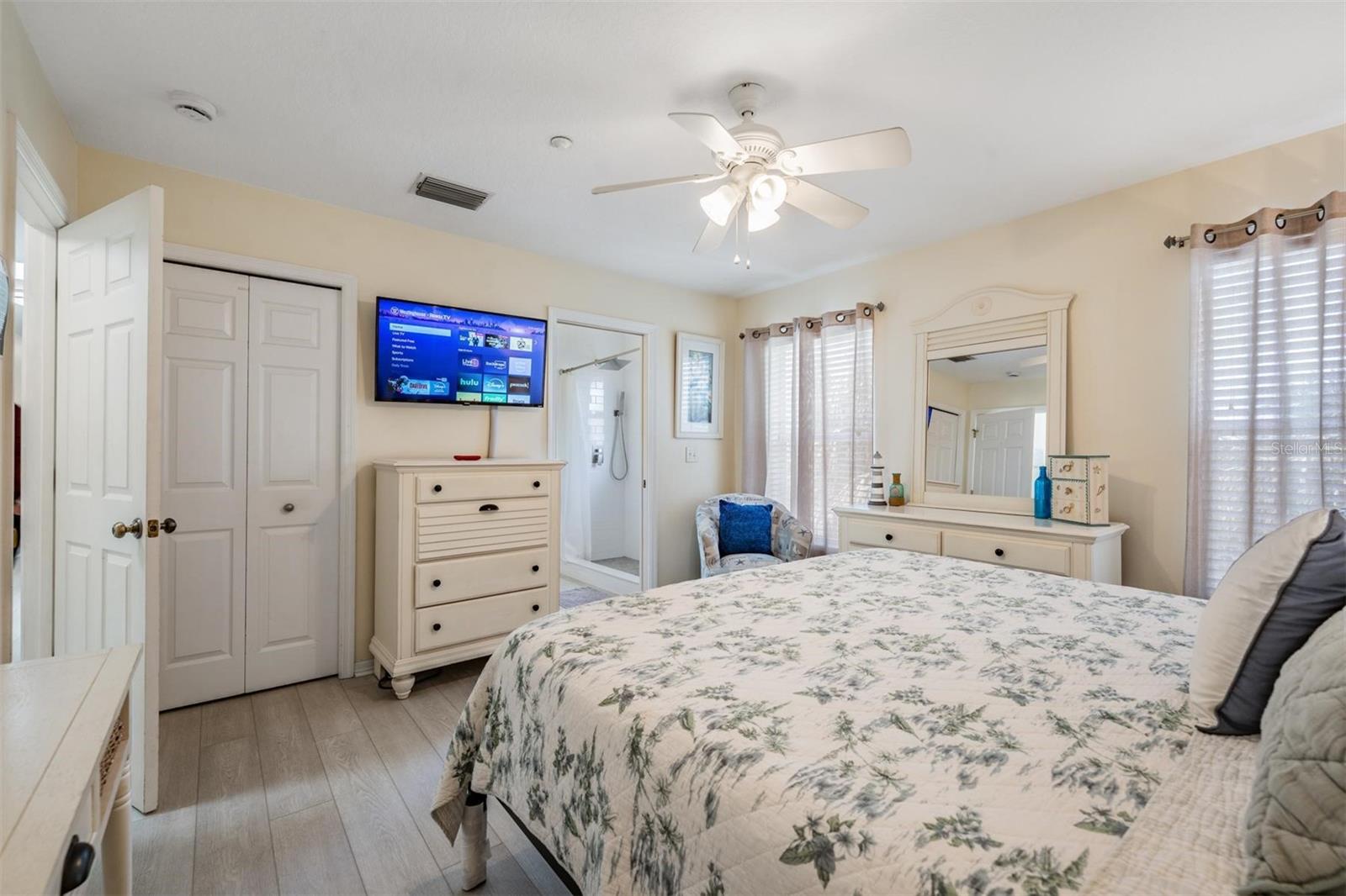 1500 GULF BLVD #204B — photo 16