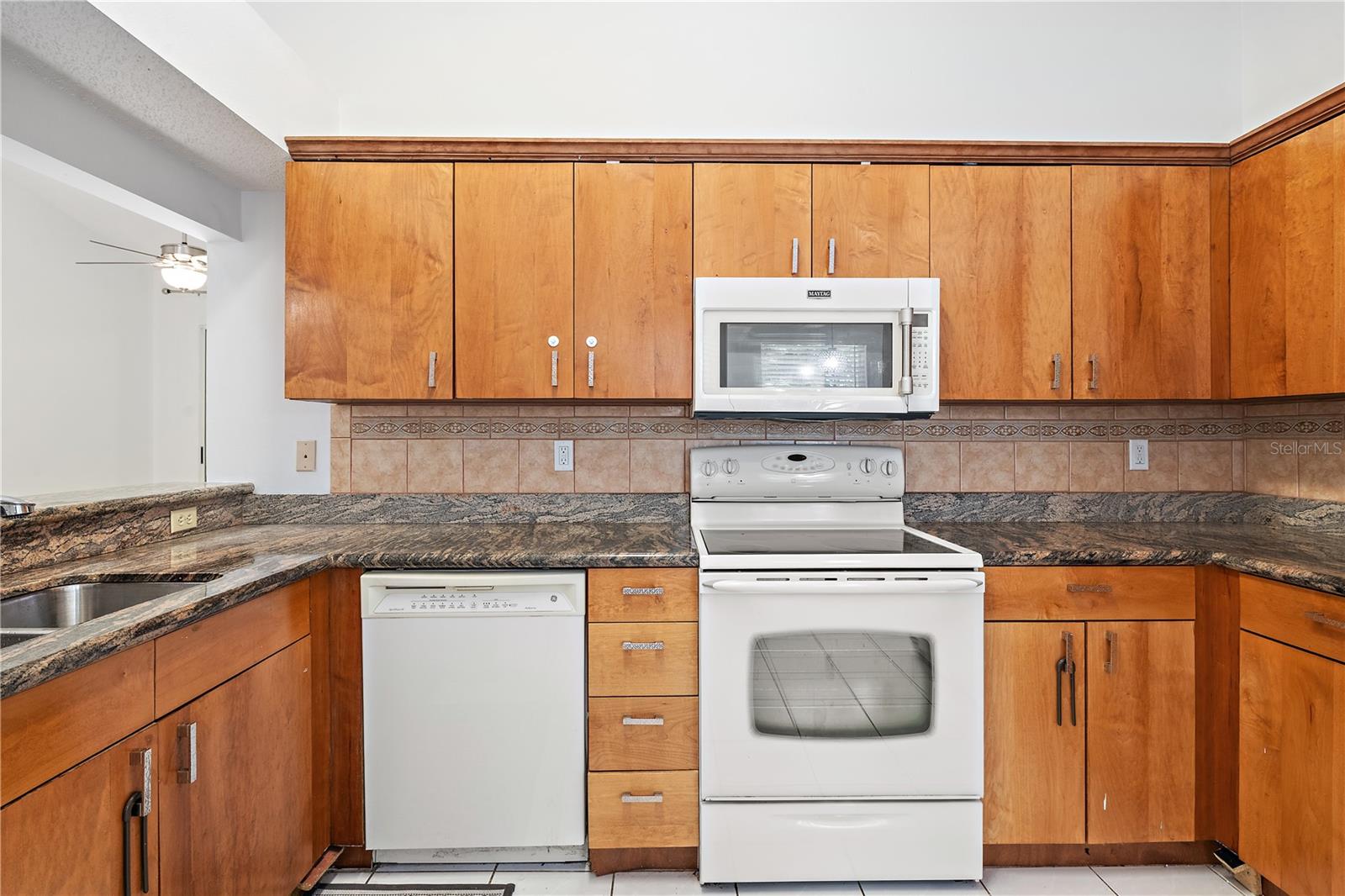 5647 MONTE ROSSO RD — photo 19