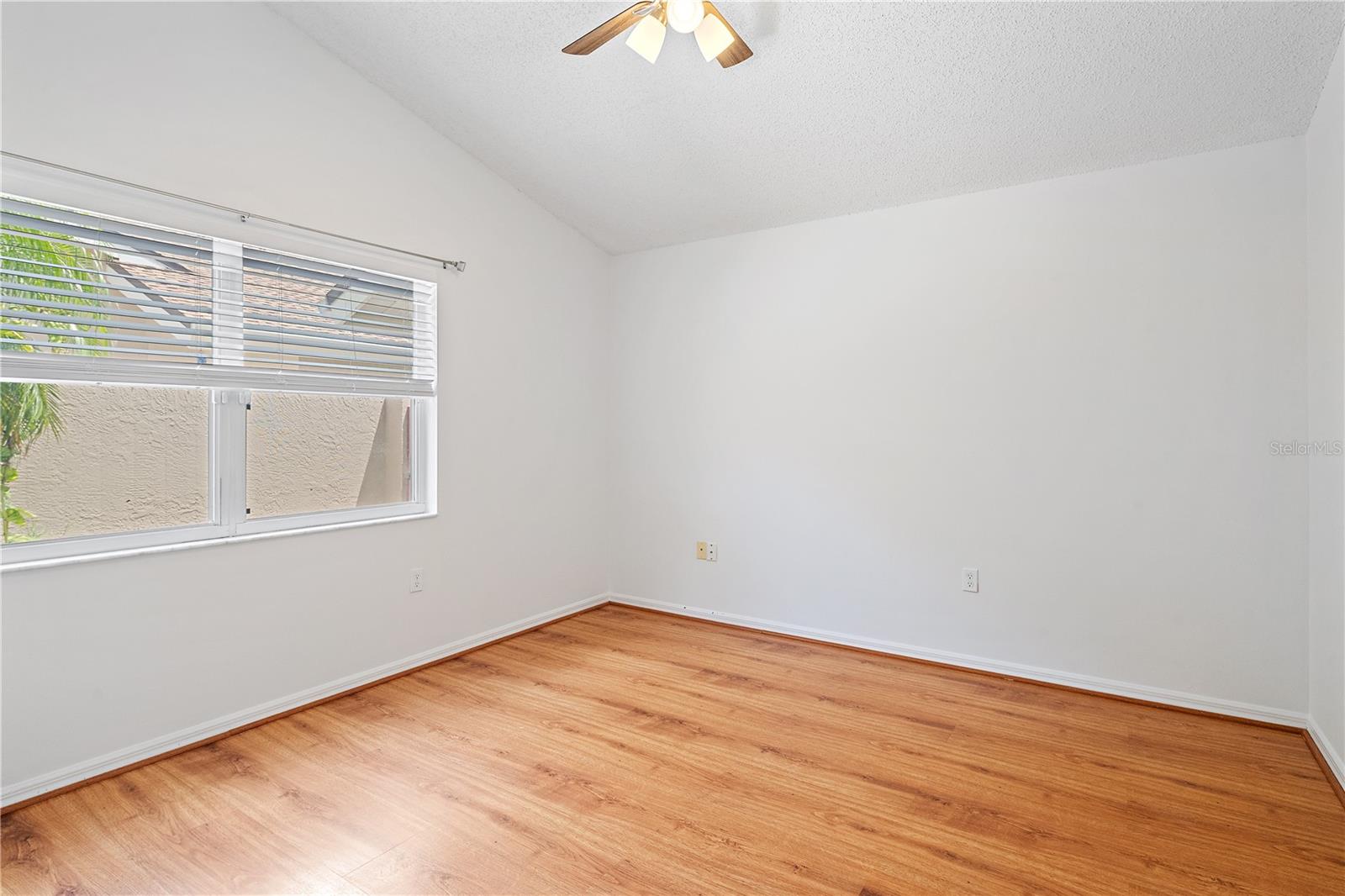 5647 MONTE ROSSO RD — photo 13