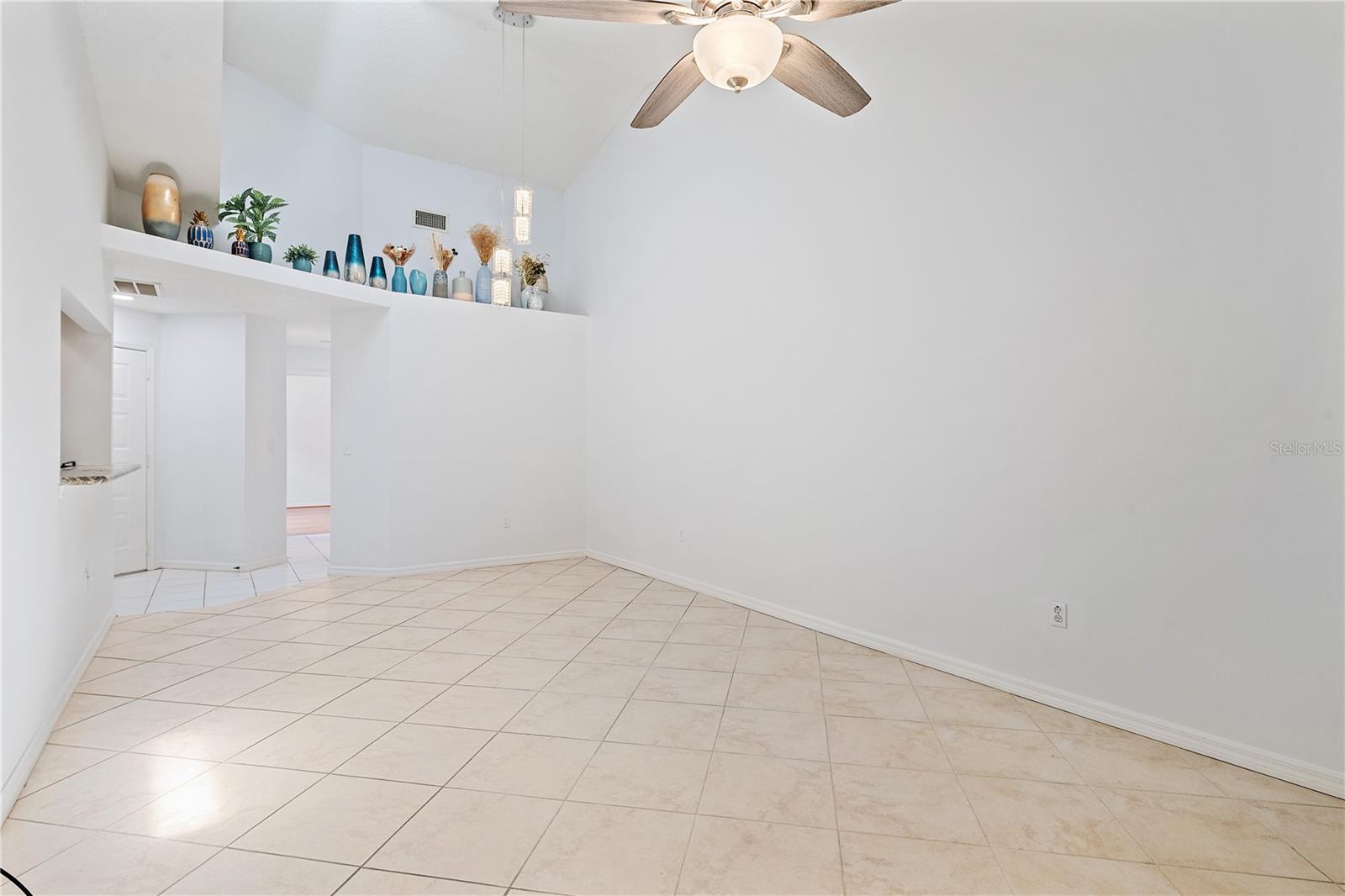 5647 MONTE ROSSO RD — photo 11