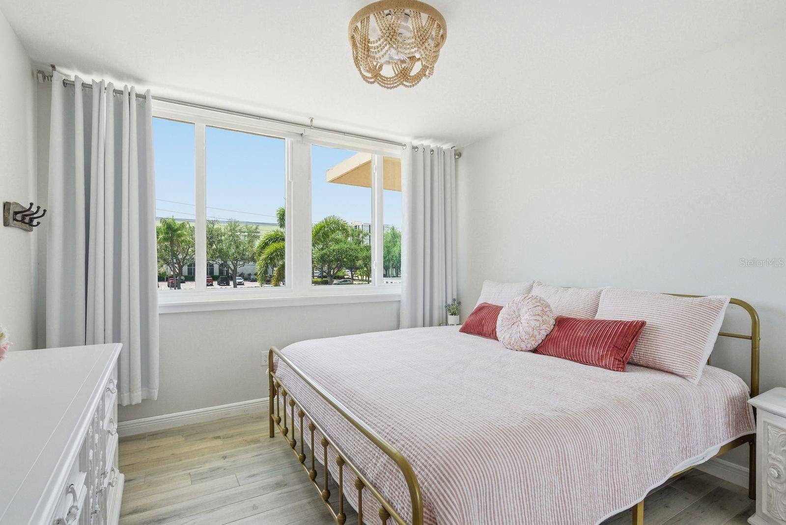 223 ISLAND WAY #2D — photo 23