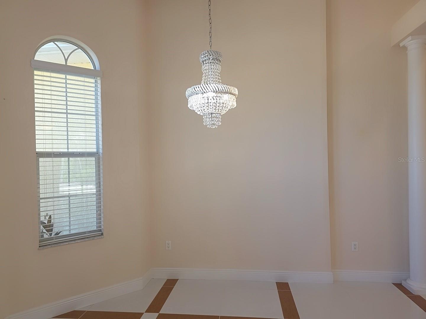 1312 FISHING LAKE DR — photo 6