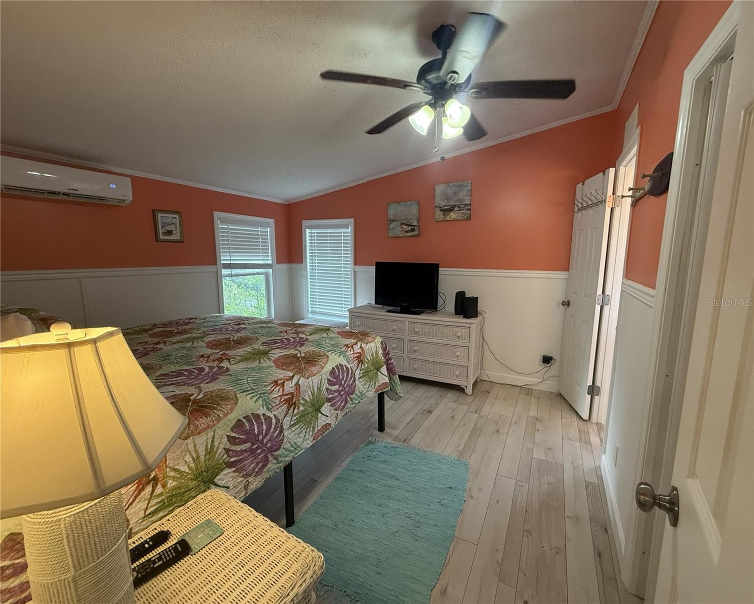6724 GULL LN — photo 28
