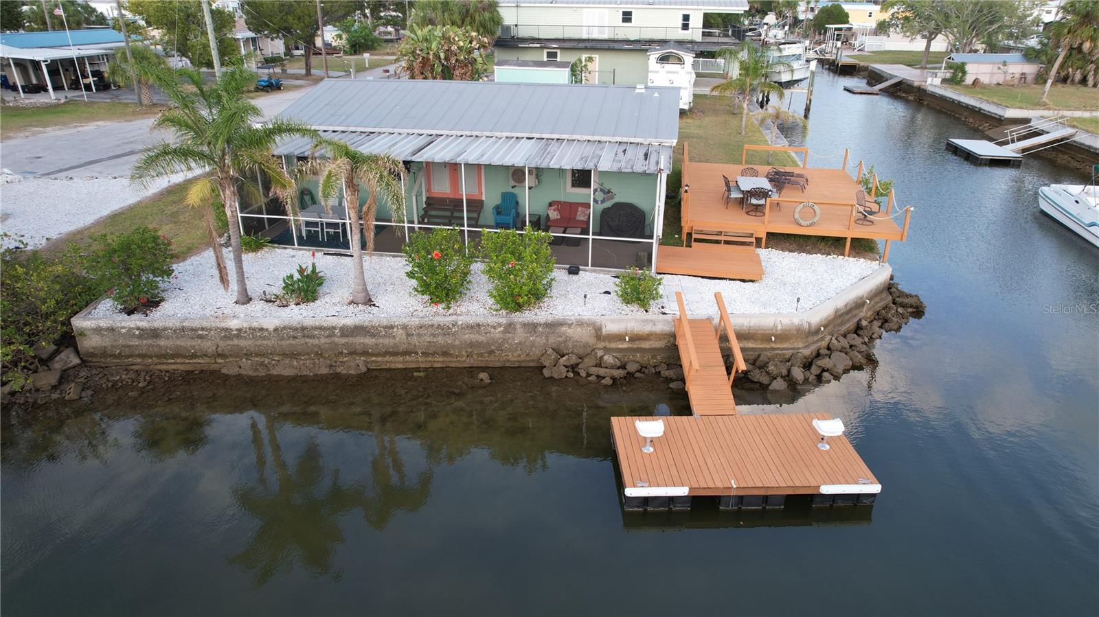 6724 GULL LN — photo 6