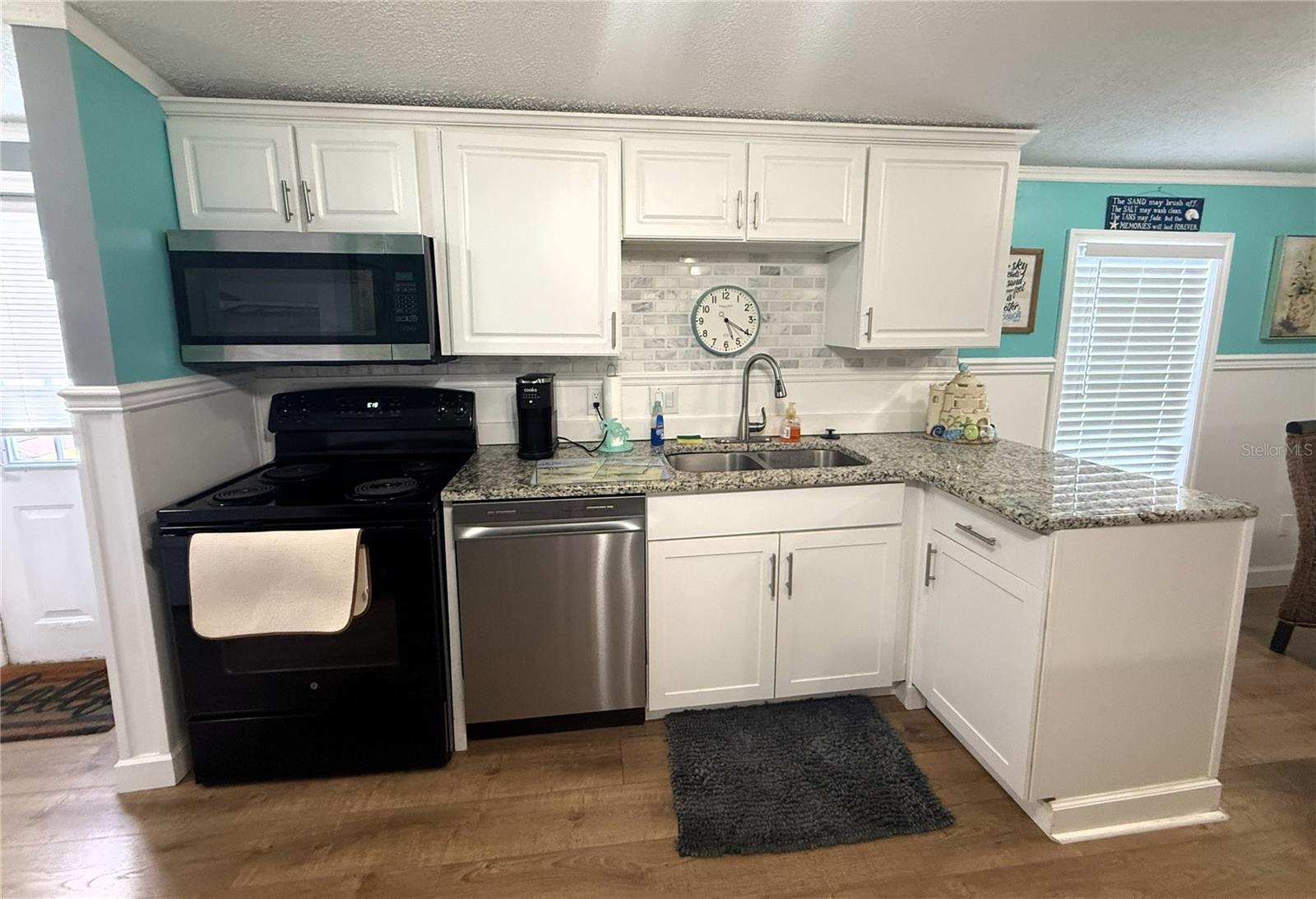 6724 GULL LN — photo 17