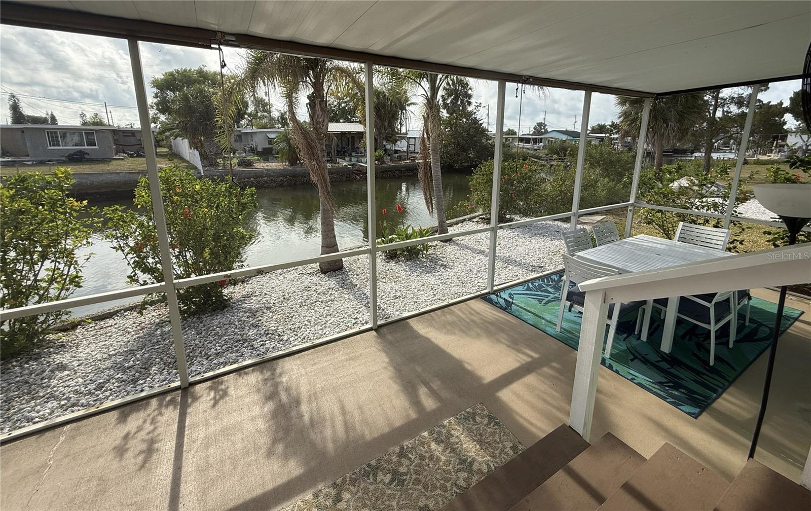 6724 GULL LN — photo 37